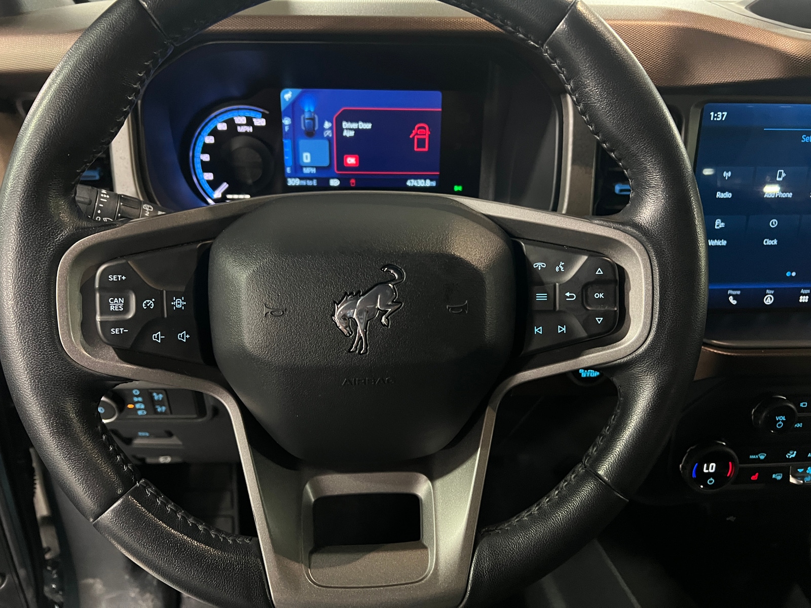 Thumbnail: 2021 Ford Bronco - 5