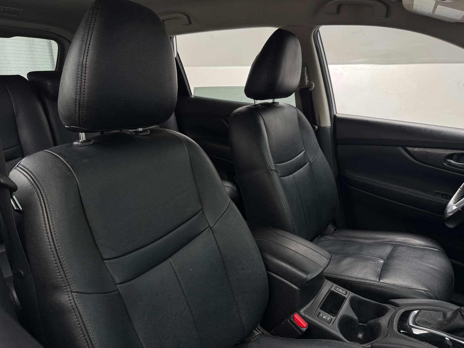 Thumbnail: 2020 Nissan Rogue - 2