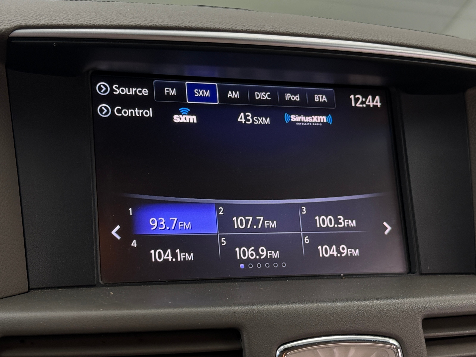 Thumbnail: 2018 INFINITI Q70 - 3