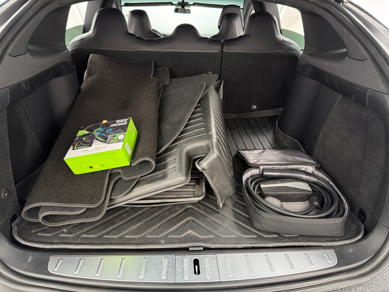 Thumbnail: 2018 Tesla Model X - 6