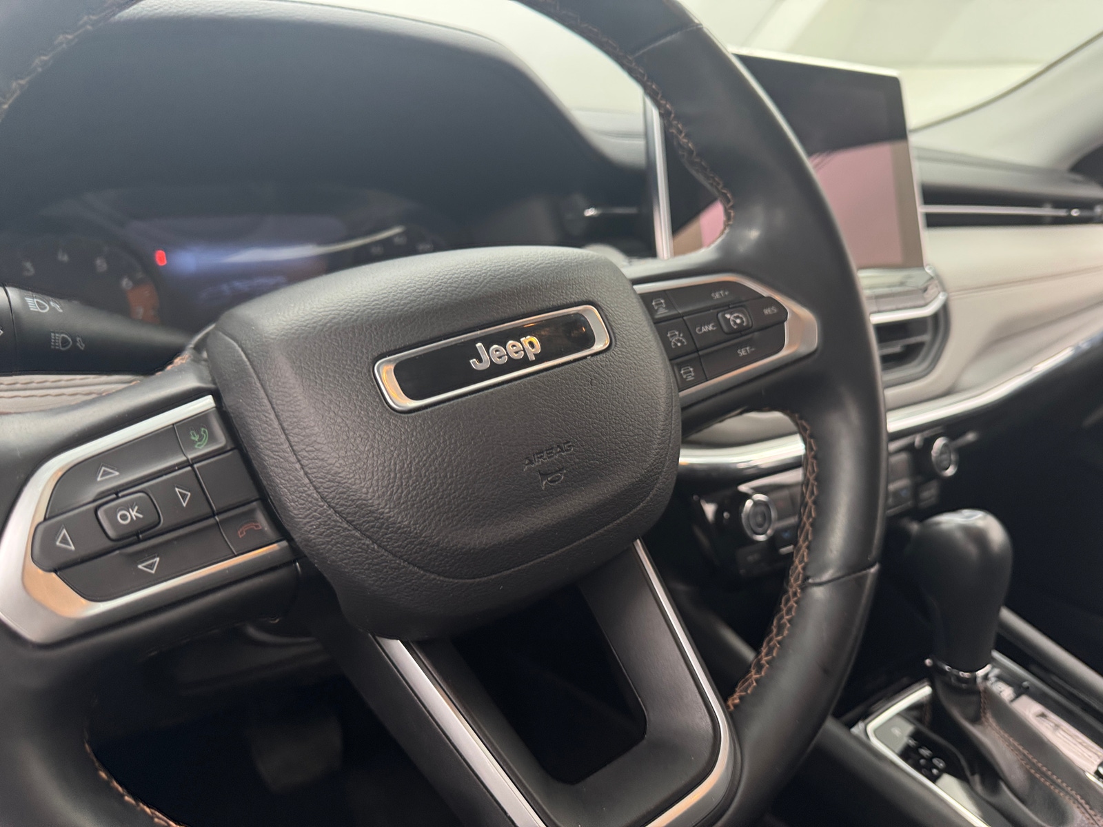 Thumbnail: 2022 Jeep Compass - 4