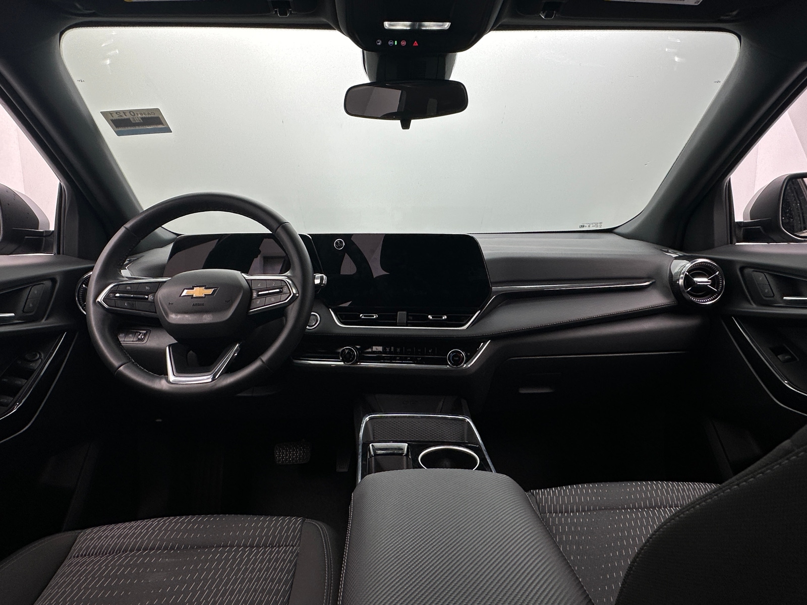 Thumbnail: 2025 Chevrolet Equinox - 3