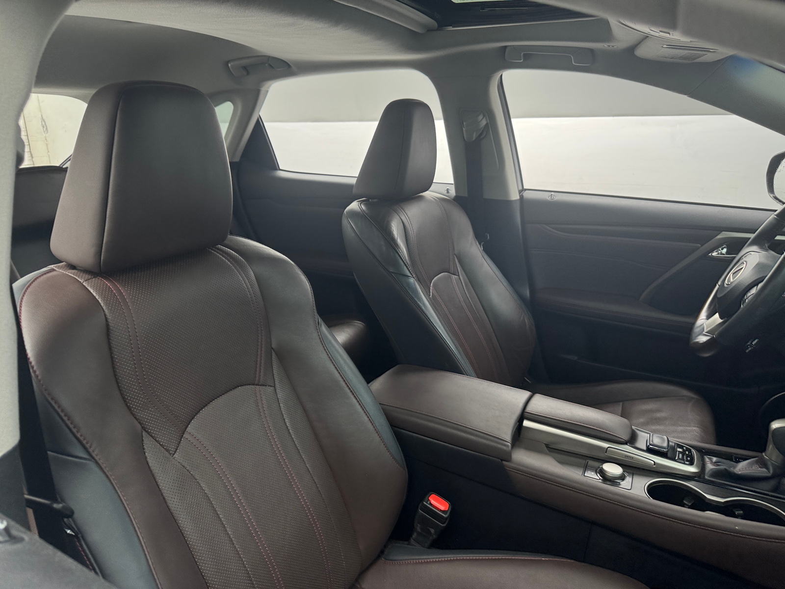 Thumbnail: 2016 Lexus RX - 2