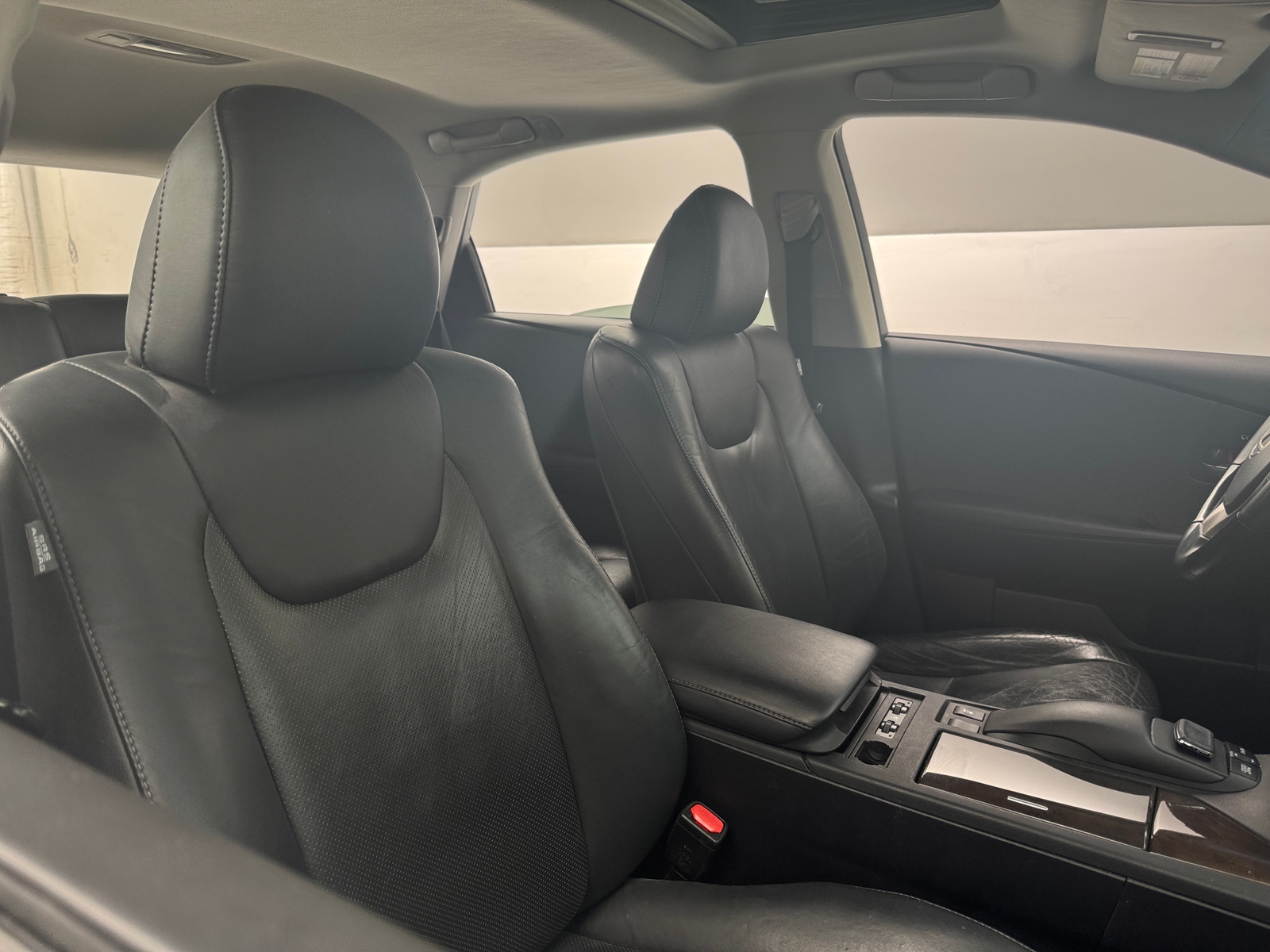 Thumbnail: 2015 Lexus RX - 2