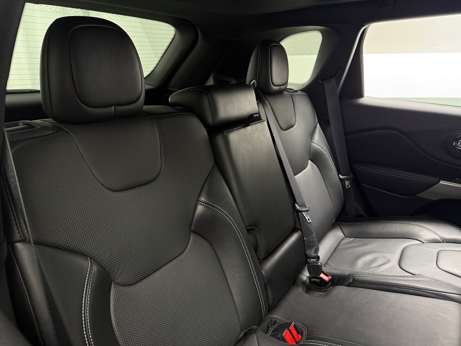 Thumbnail: 2021 Jeep Cherokee - 5