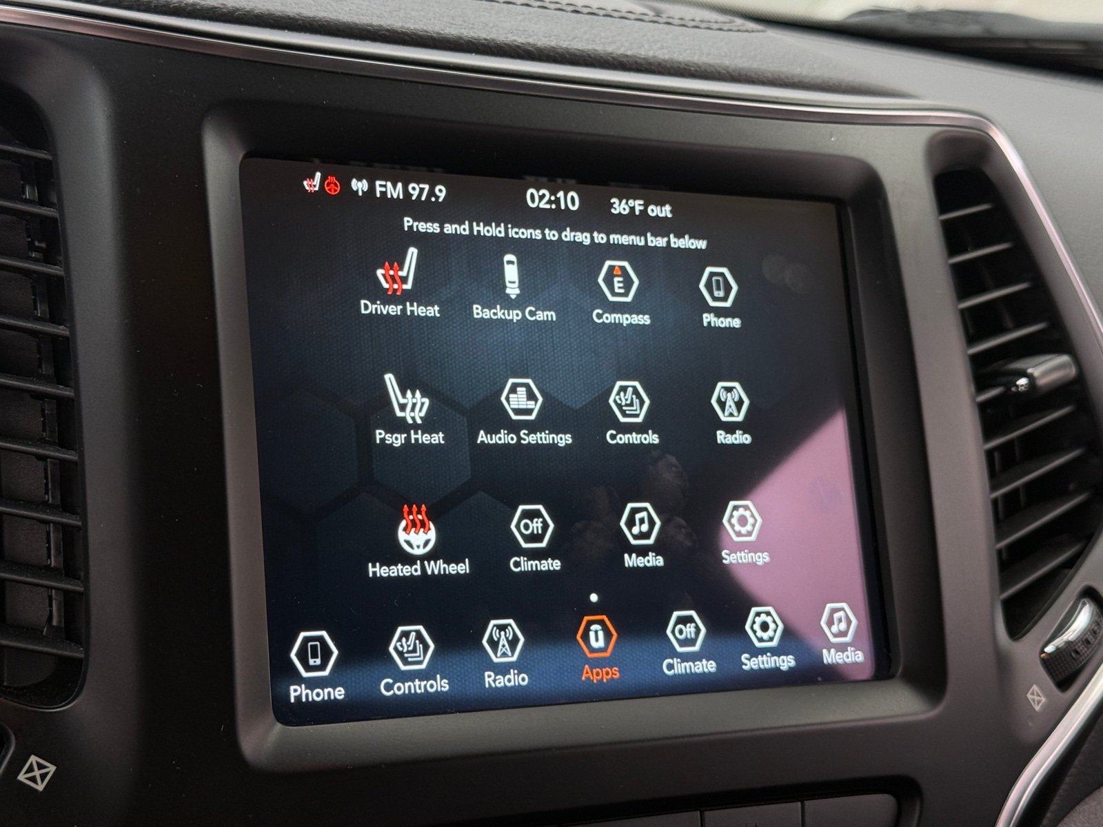 Thumbnail: 2021 Jeep Cherokee - 3