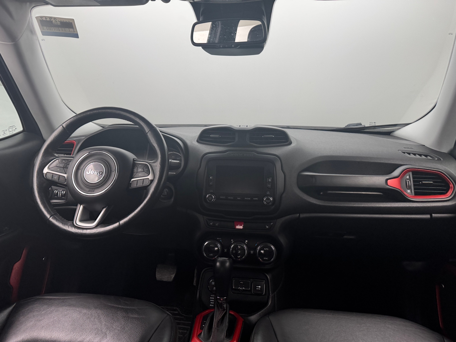 Thumbnail: 2016 Jeep Renegade - 3