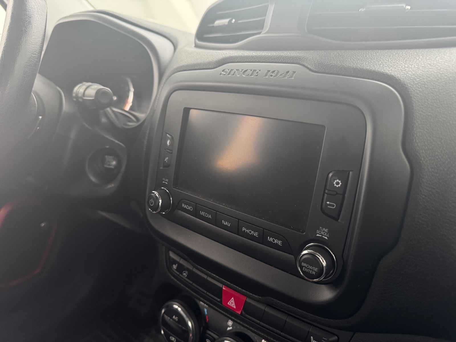 Thumbnail: 2016 Jeep Renegade - 4