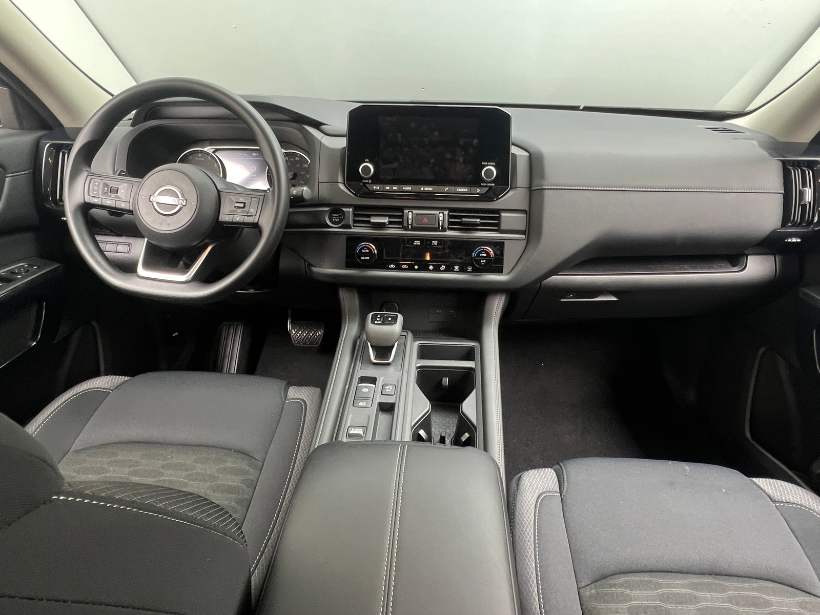 Thumbnail: 2025 Nissan Pathfinder - 3