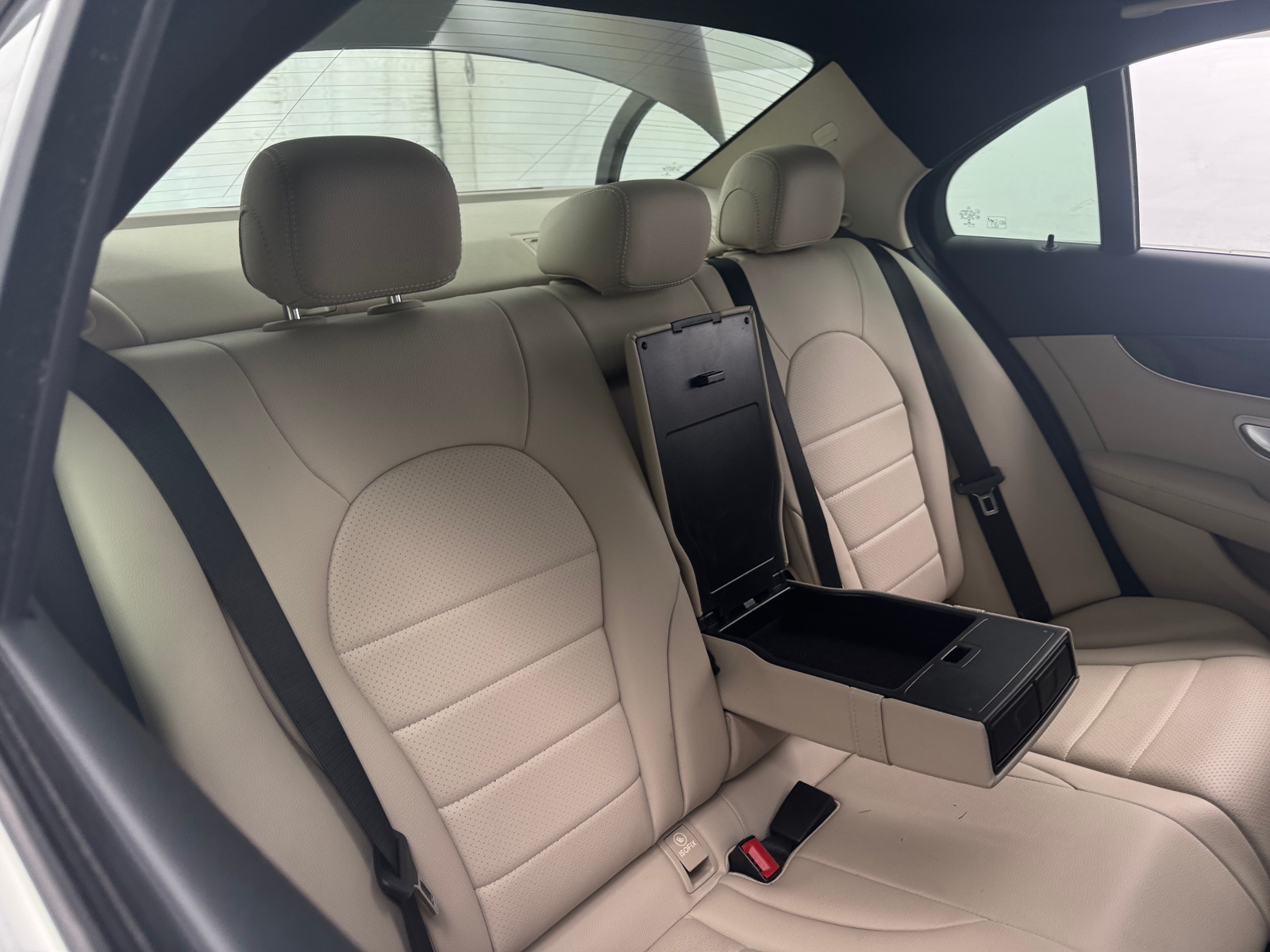 Thumbnail: 2017 Mercedes-Benz C-Class - 5