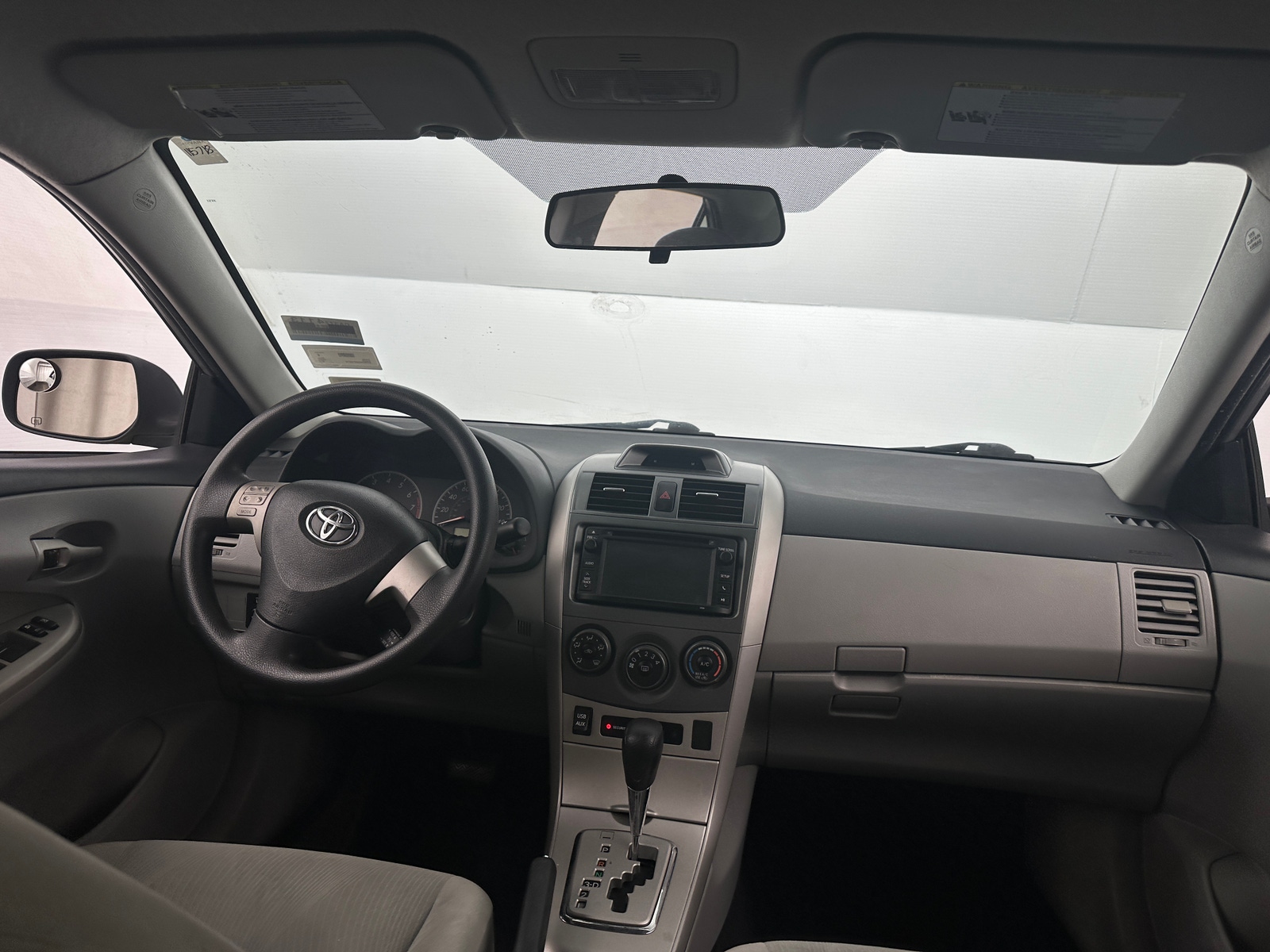 Thumbnail: 2013 Toyota Corolla - 3