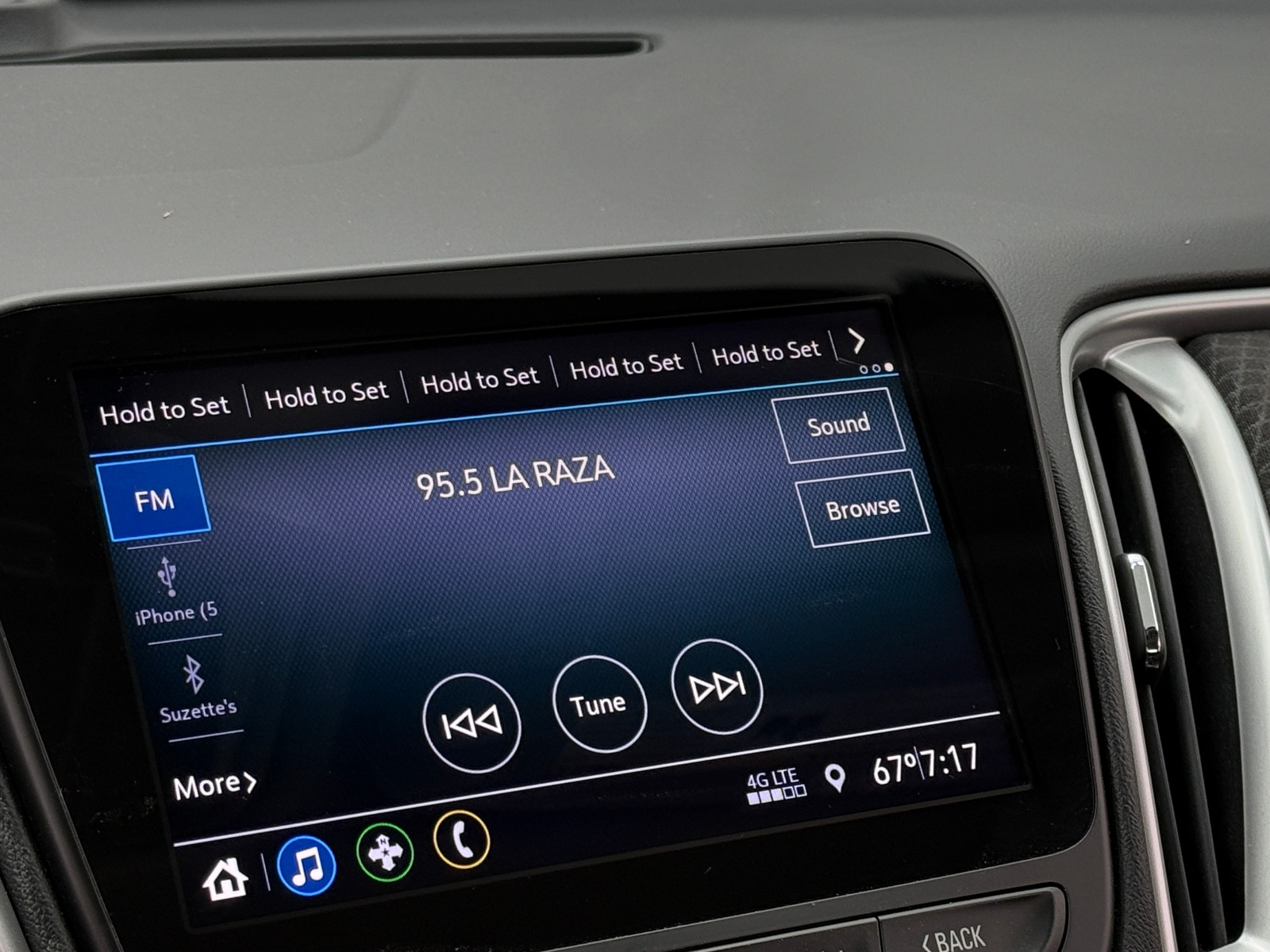 Thumbnail: 2020 Chevrolet Malibu - 4