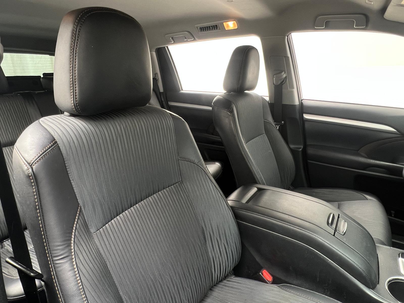 Thumbnail: 2019 Toyota Highlander - 2