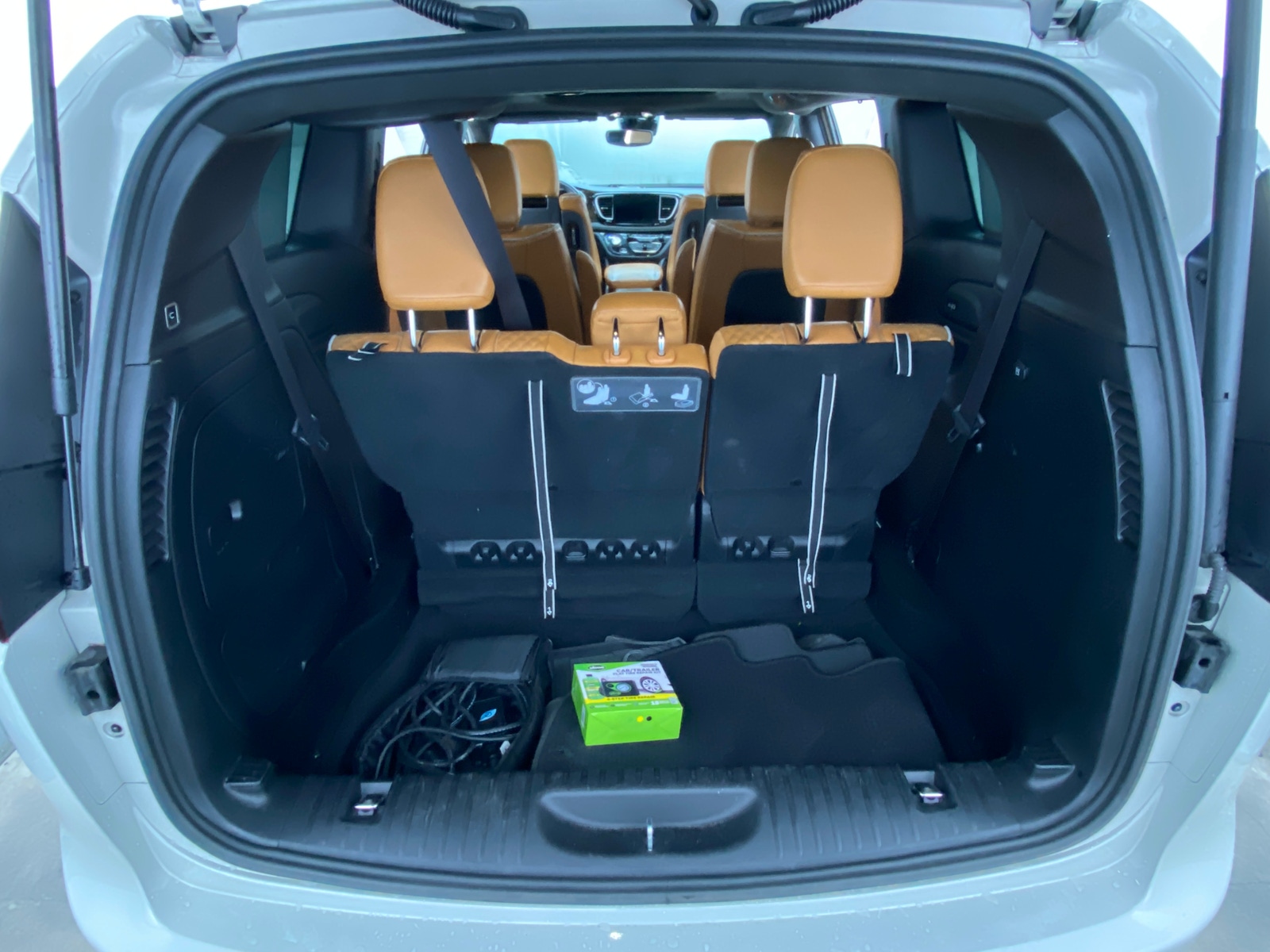 Thumbnail: 2021 Chrysler Pacifica - 6