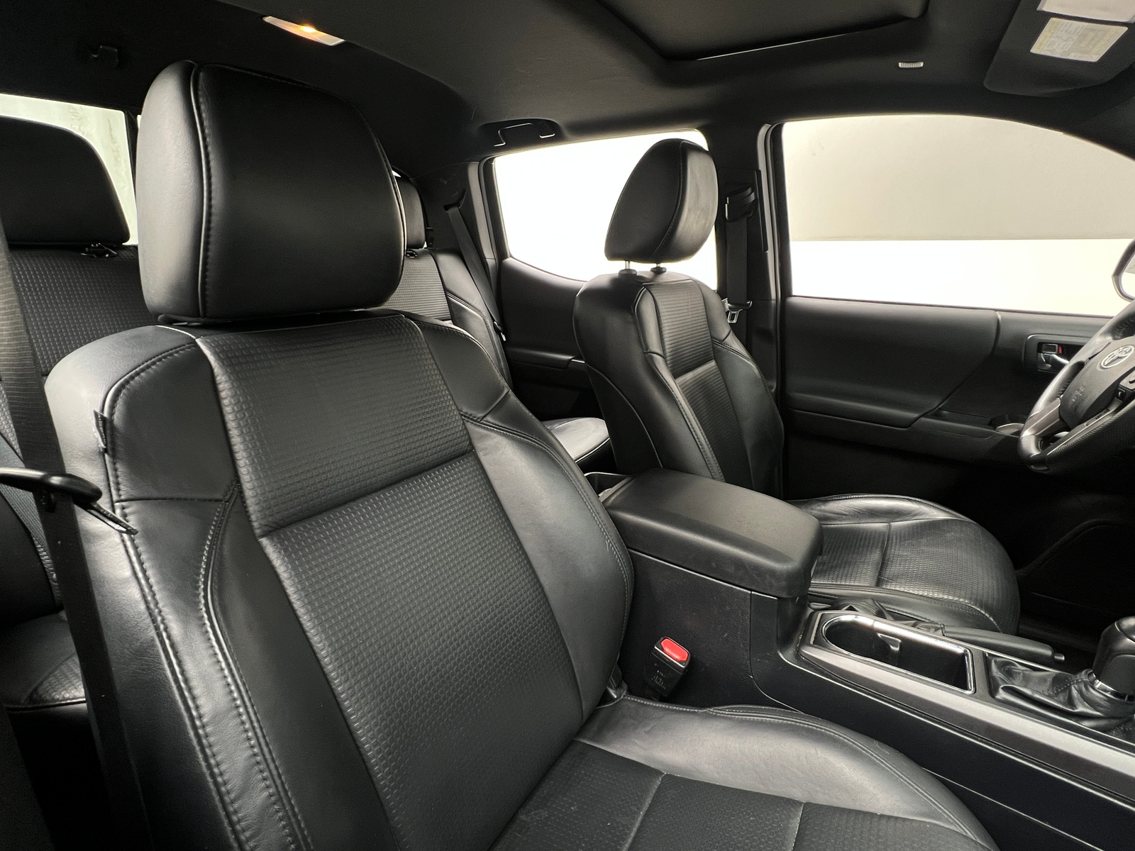 Thumbnail: 2019 Toyota Tacoma - 2