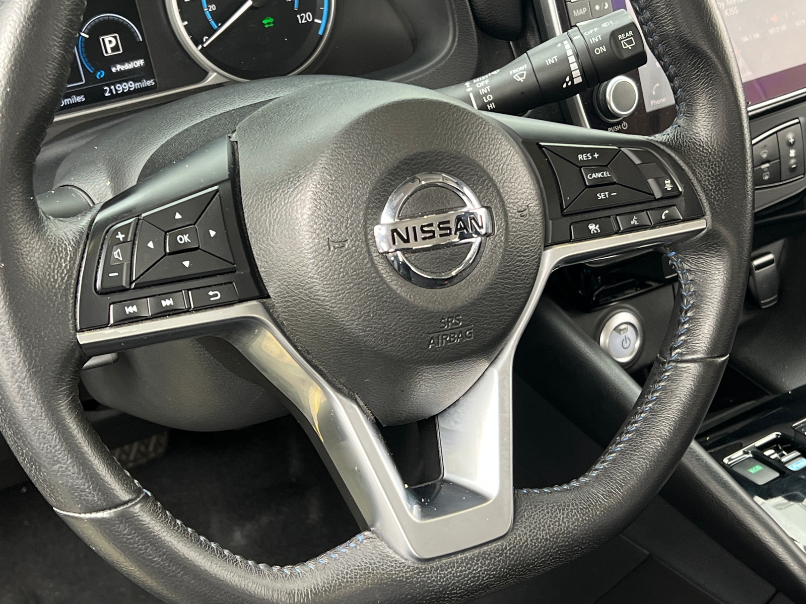 Thumbnail: 2020 Nissan Leaf - 5