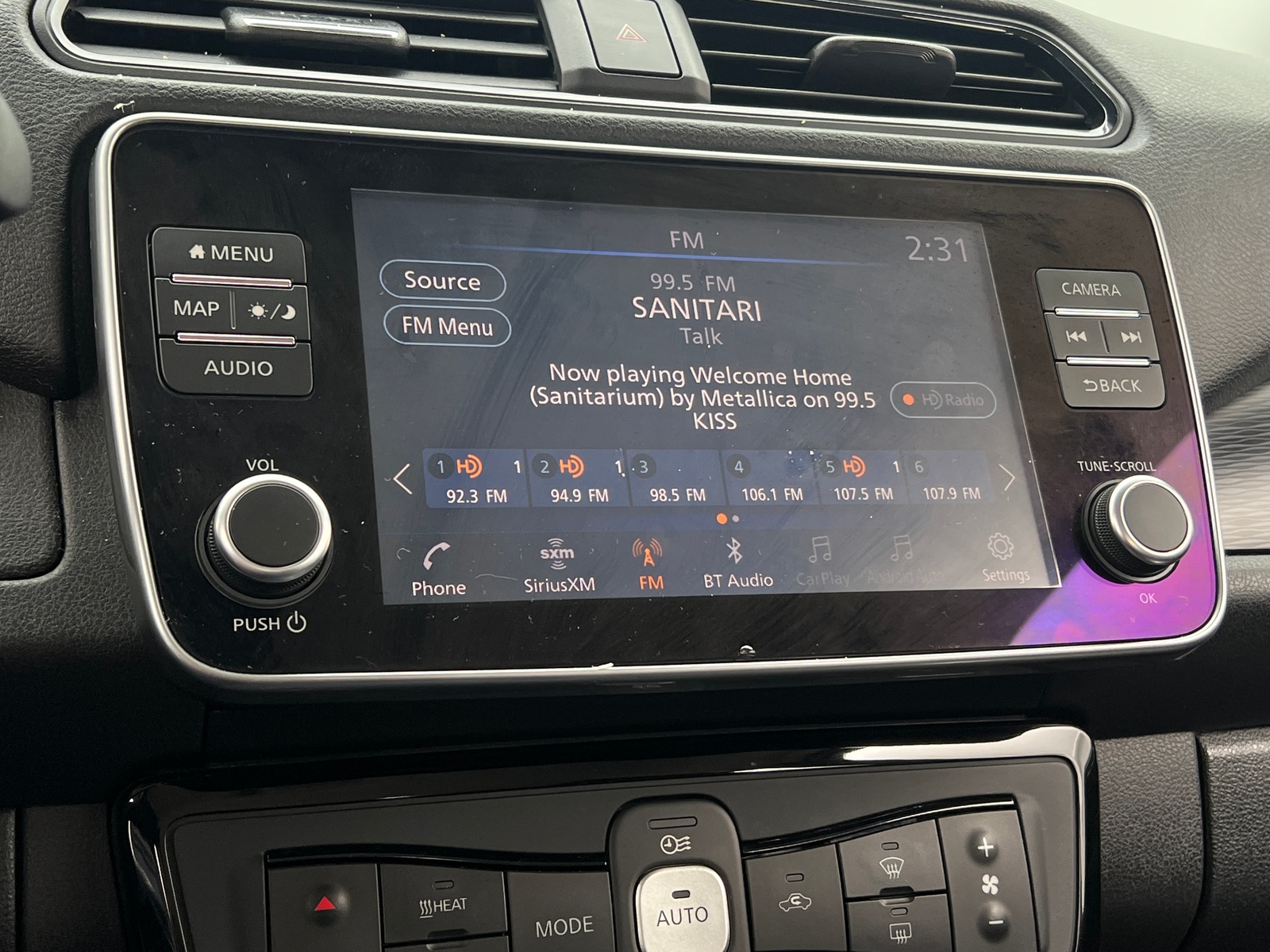 Thumbnail: 2020 Nissan Leaf - 4