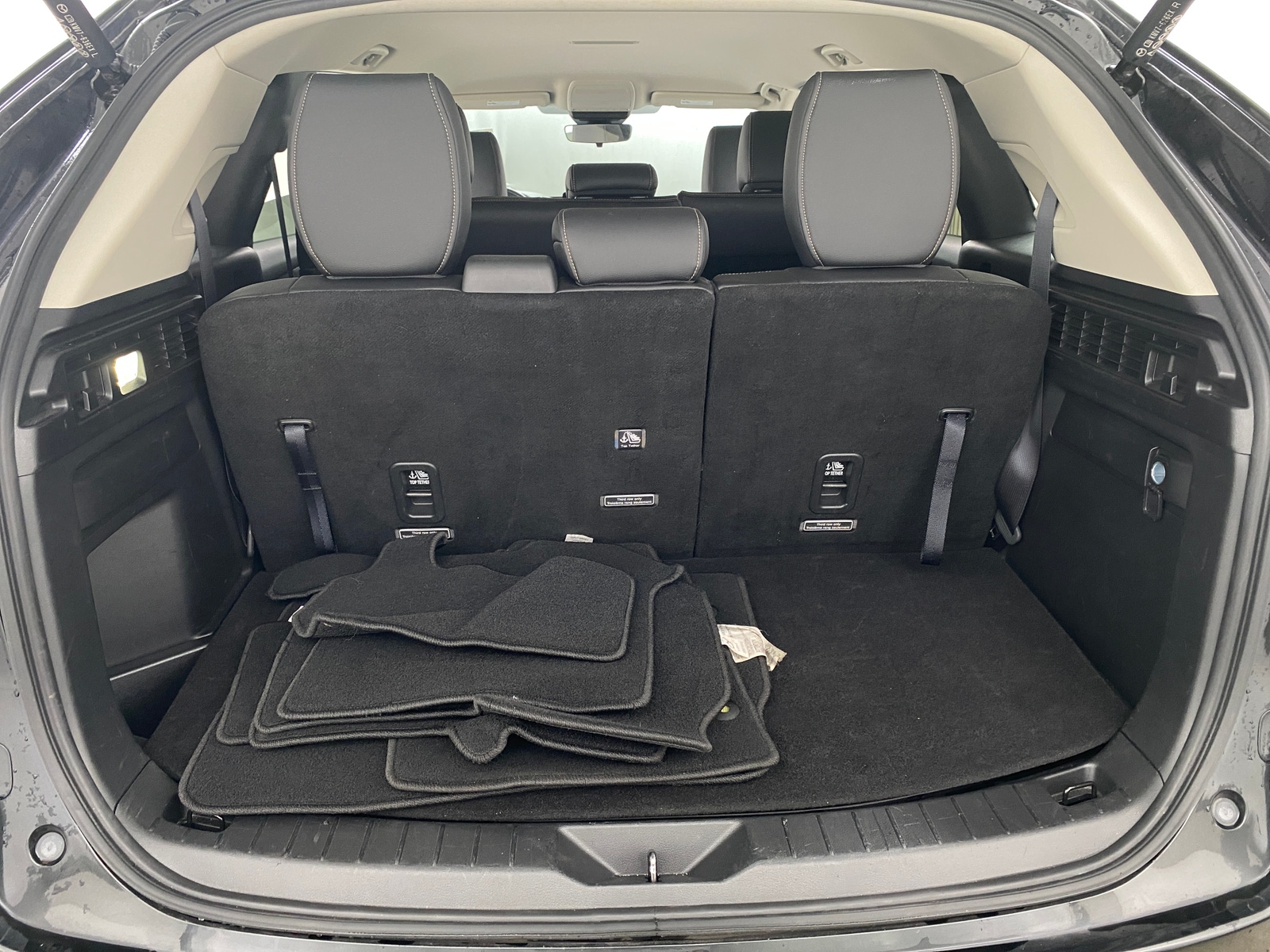 Thumbnail: 2025 Mazda CX-90 - 6