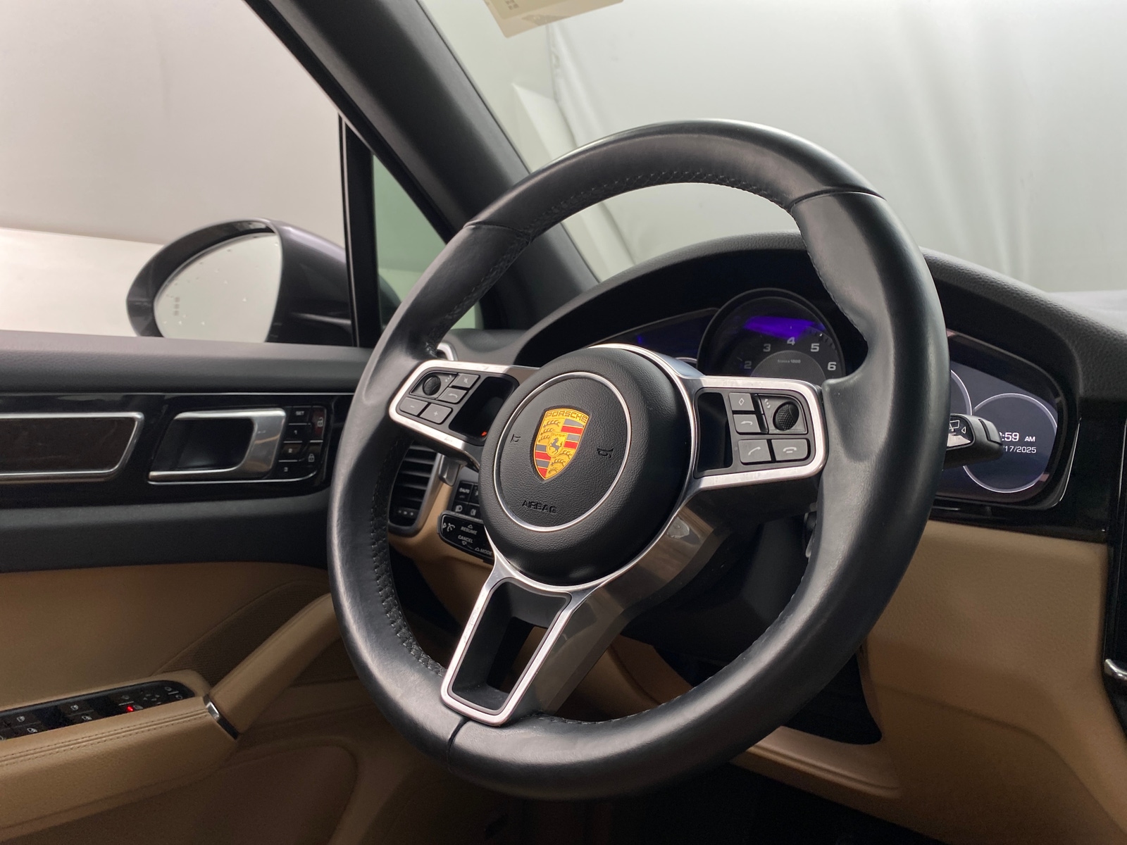 Thumbnail: 2020 Porsche Cayenne - 4