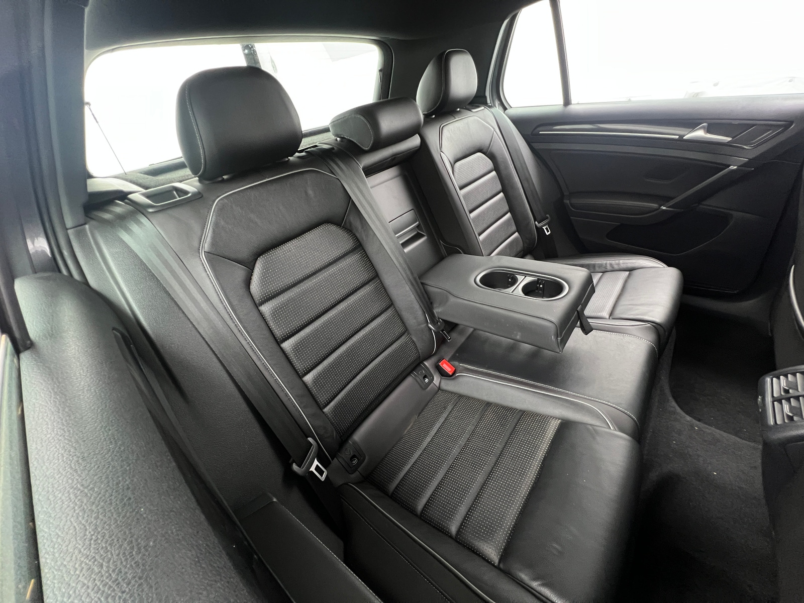 Thumbnail: 2018 Volkswagen Golf - 5