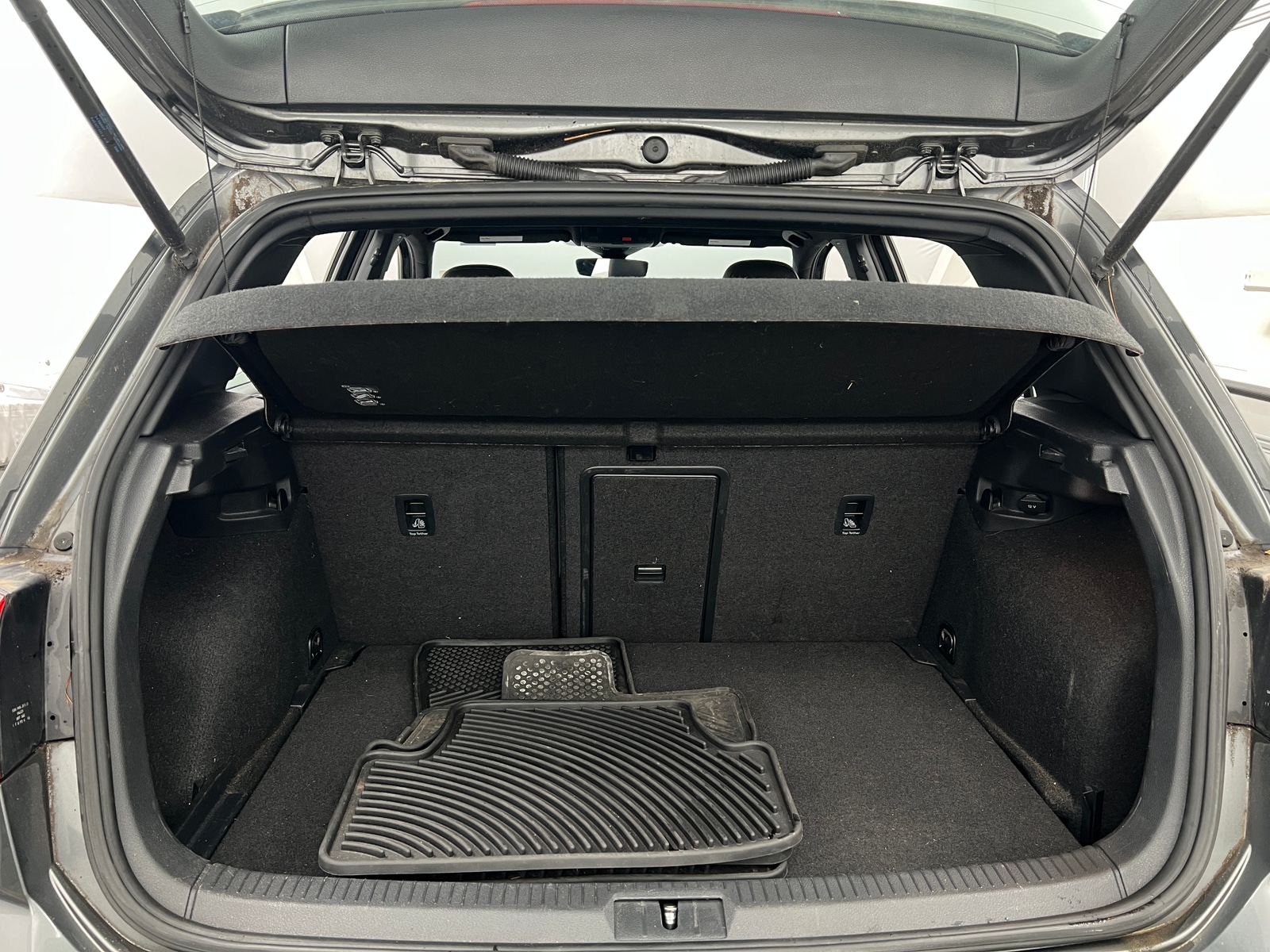 Thumbnail: 2018 Volkswagen Golf - 6