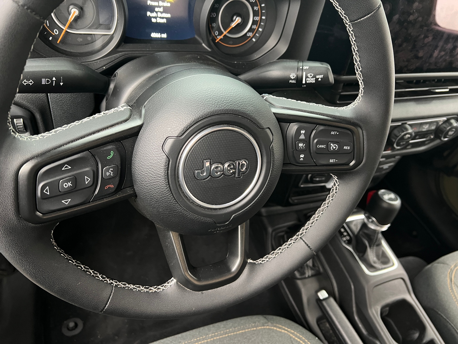 Thumbnail: 2025 Jeep Wrangler - 5