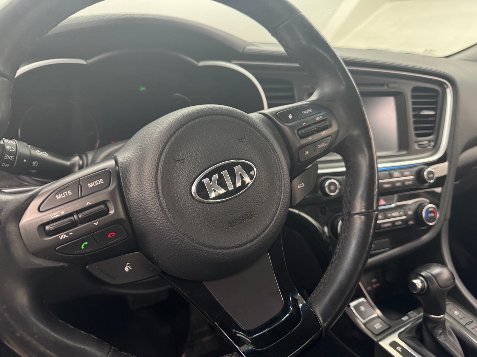 Thumbnail: 2016 Kia Optima - 4