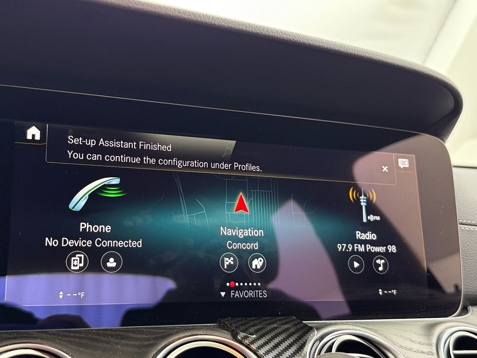 Thumbnail: 2023 Mercedes-Benz E-Class - 3