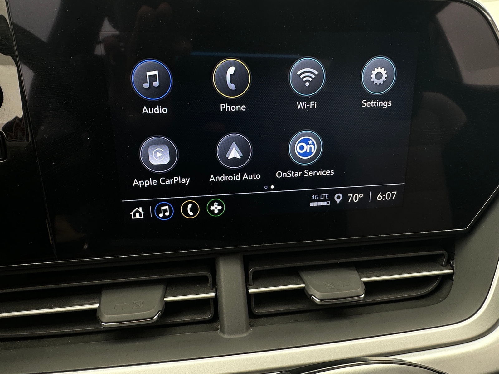 Thumbnail: 2024 Chevrolet Trax - 4