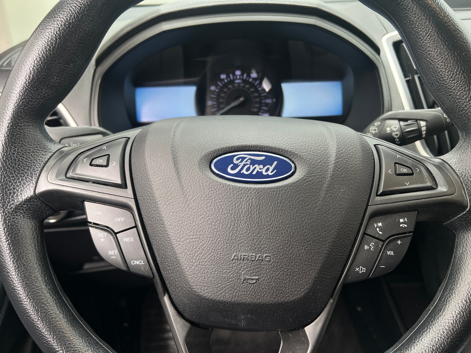 Thumbnail: 2022 Ford Edge - 5