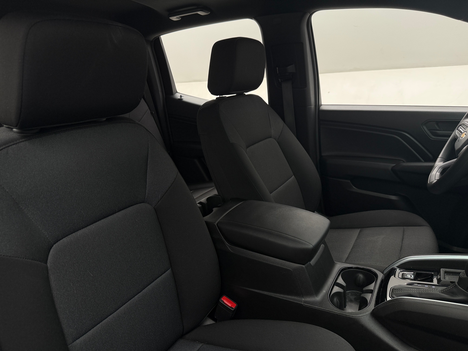 Thumbnail: 2024 Chevrolet Colorado - 2