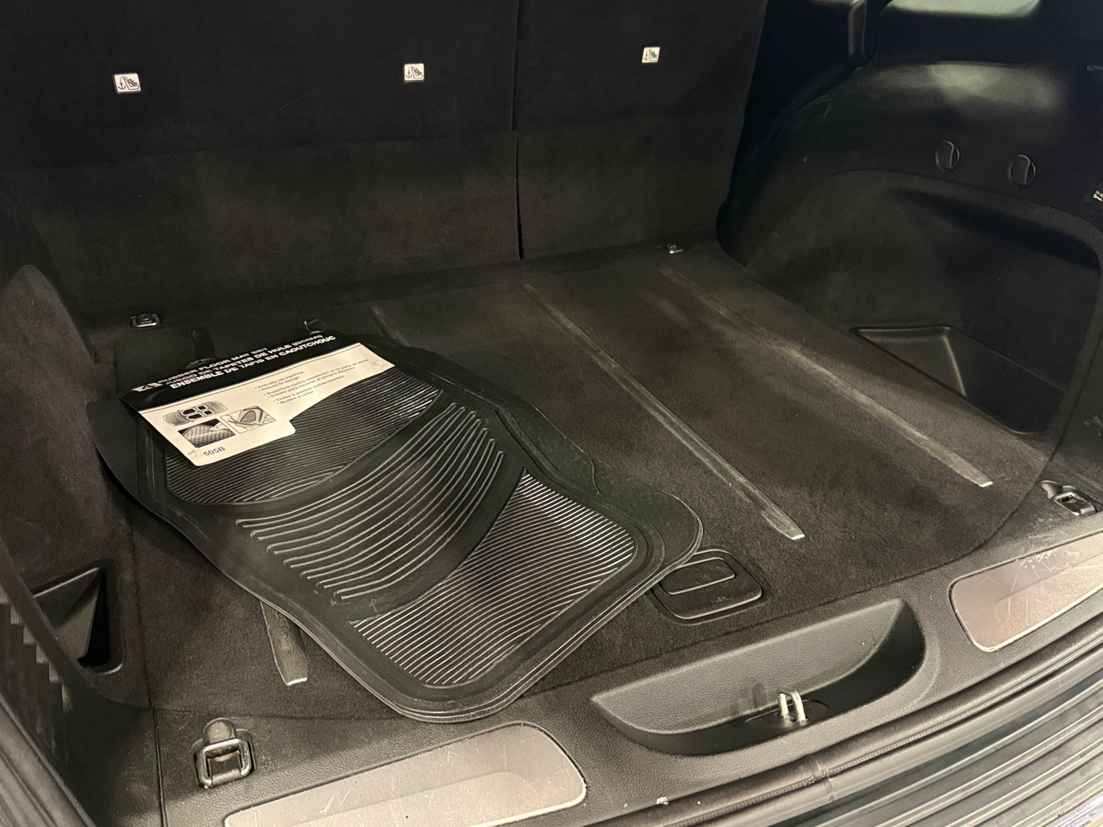 Thumbnail: 2017 Jeep Grand Cherokee - 6