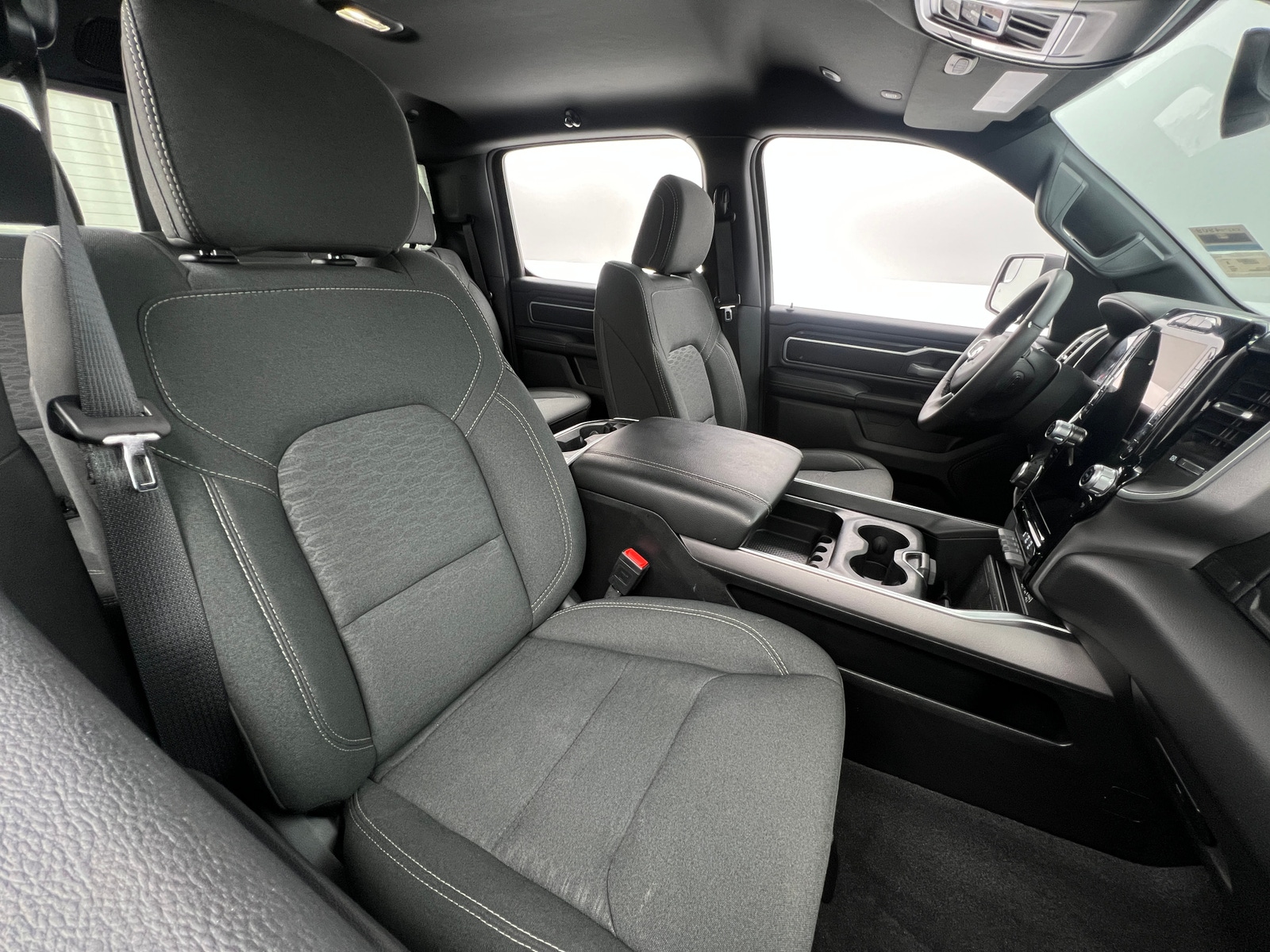 Thumbnail: 2025 RAM 1500 - 2