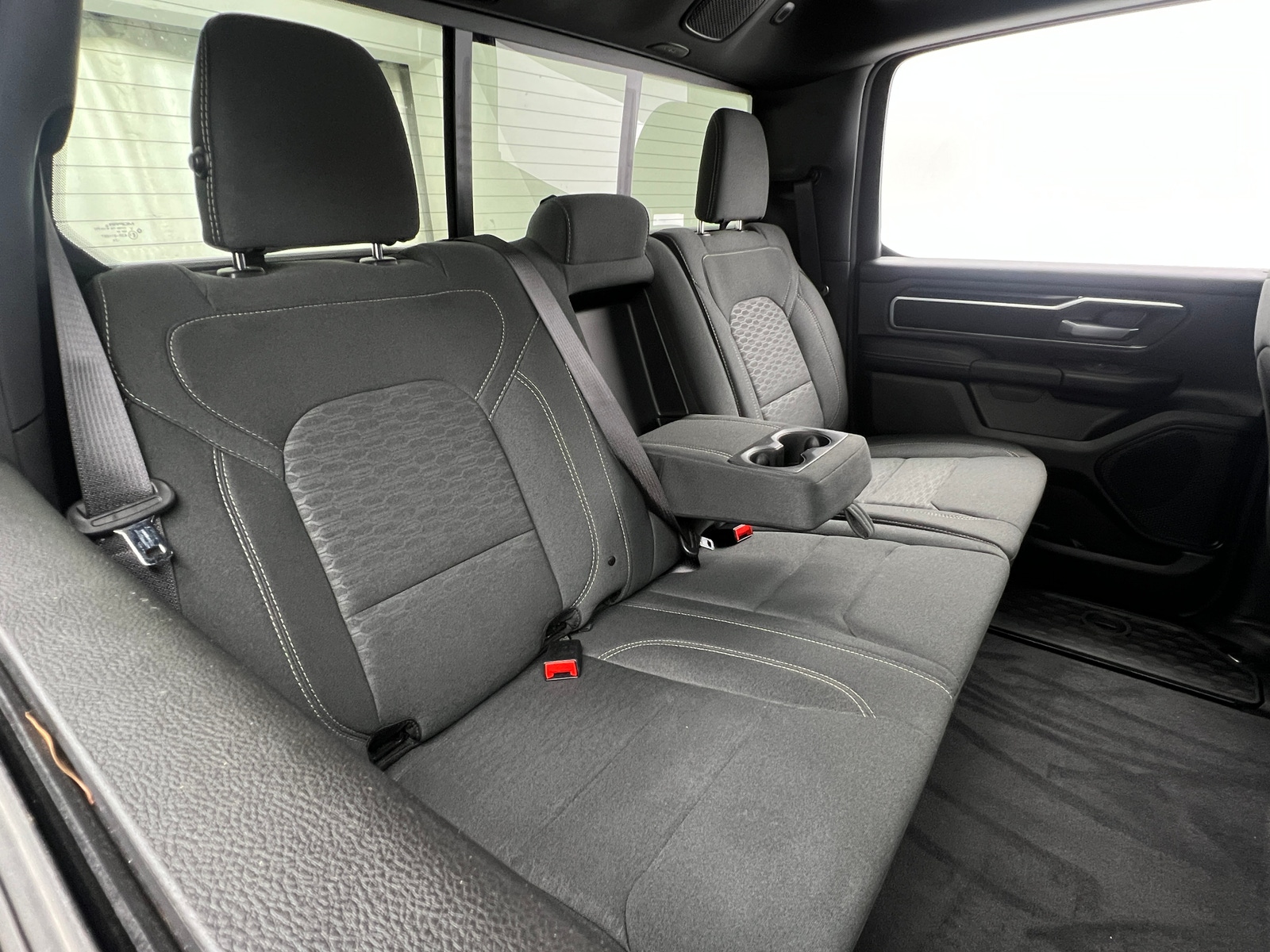 Thumbnail: 2025 RAM 1500 - 6