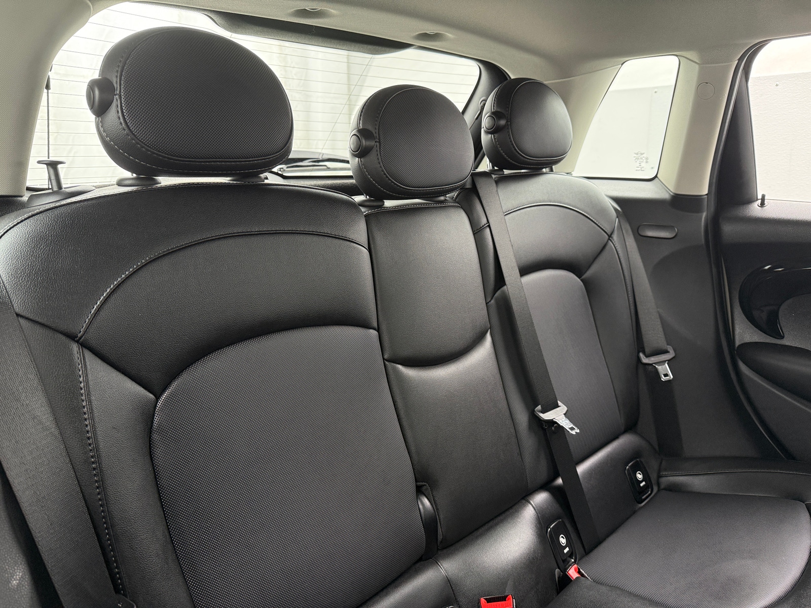 Thumbnail: 2020 MINI Cooper Hardtop - 5