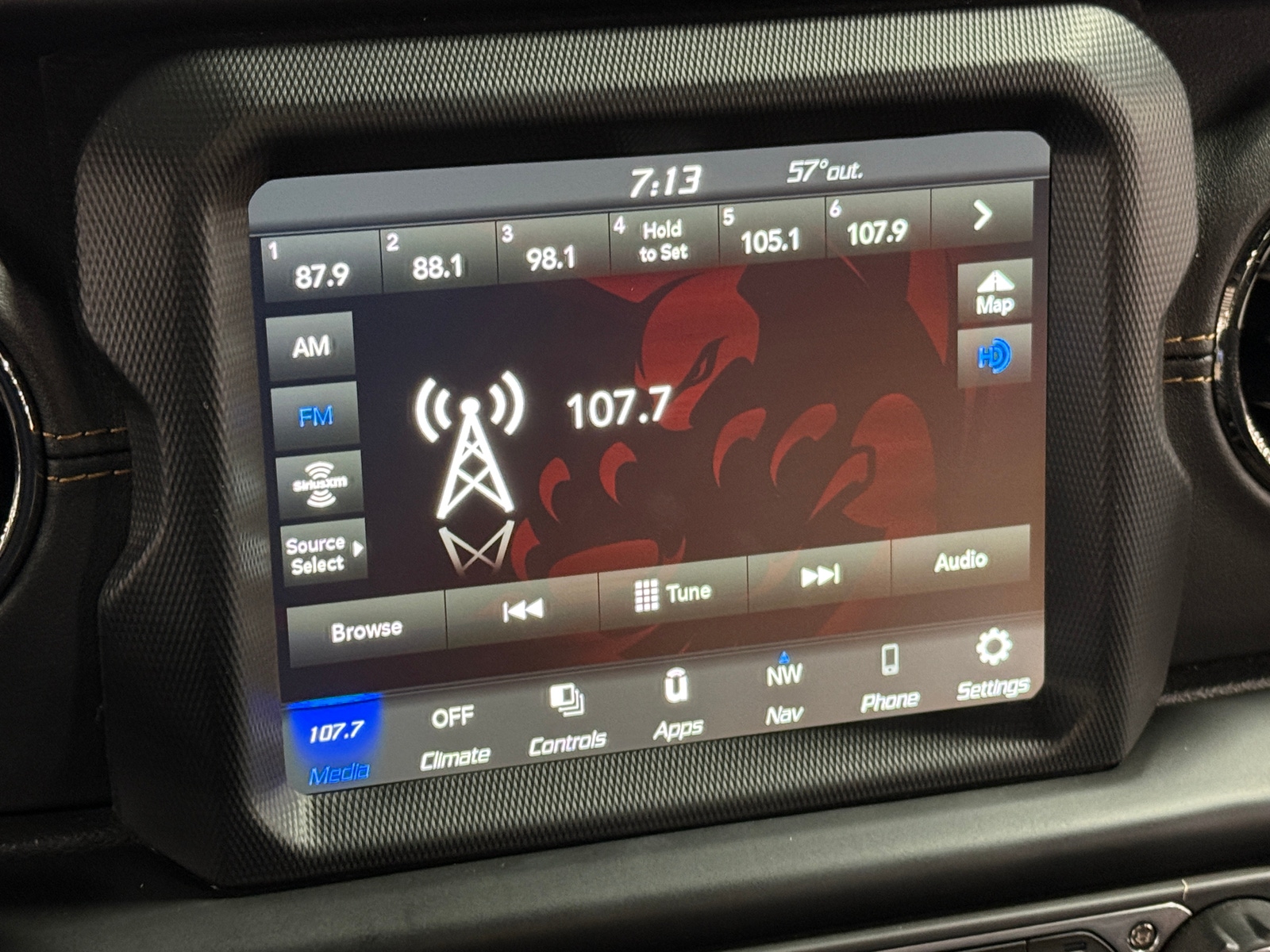 Thumbnail: 2022 Jeep Wrangler - 3