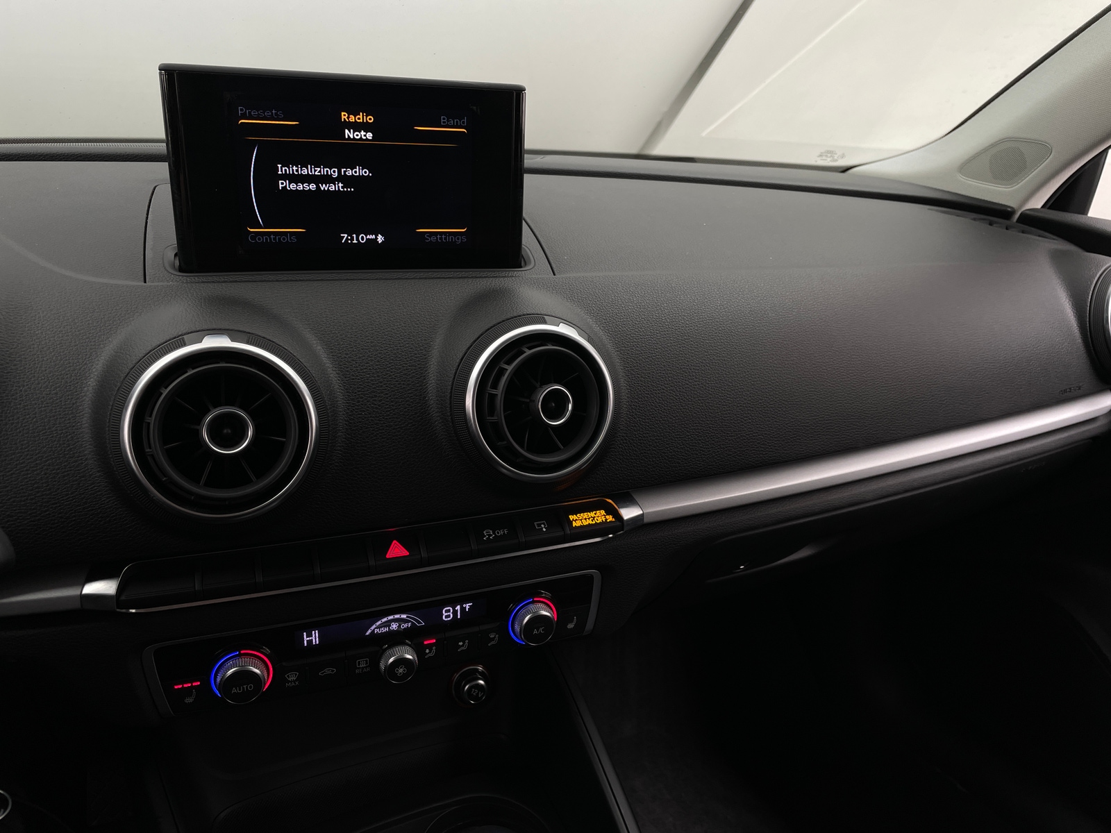 Thumbnail: 2015 Audi A3 - 3