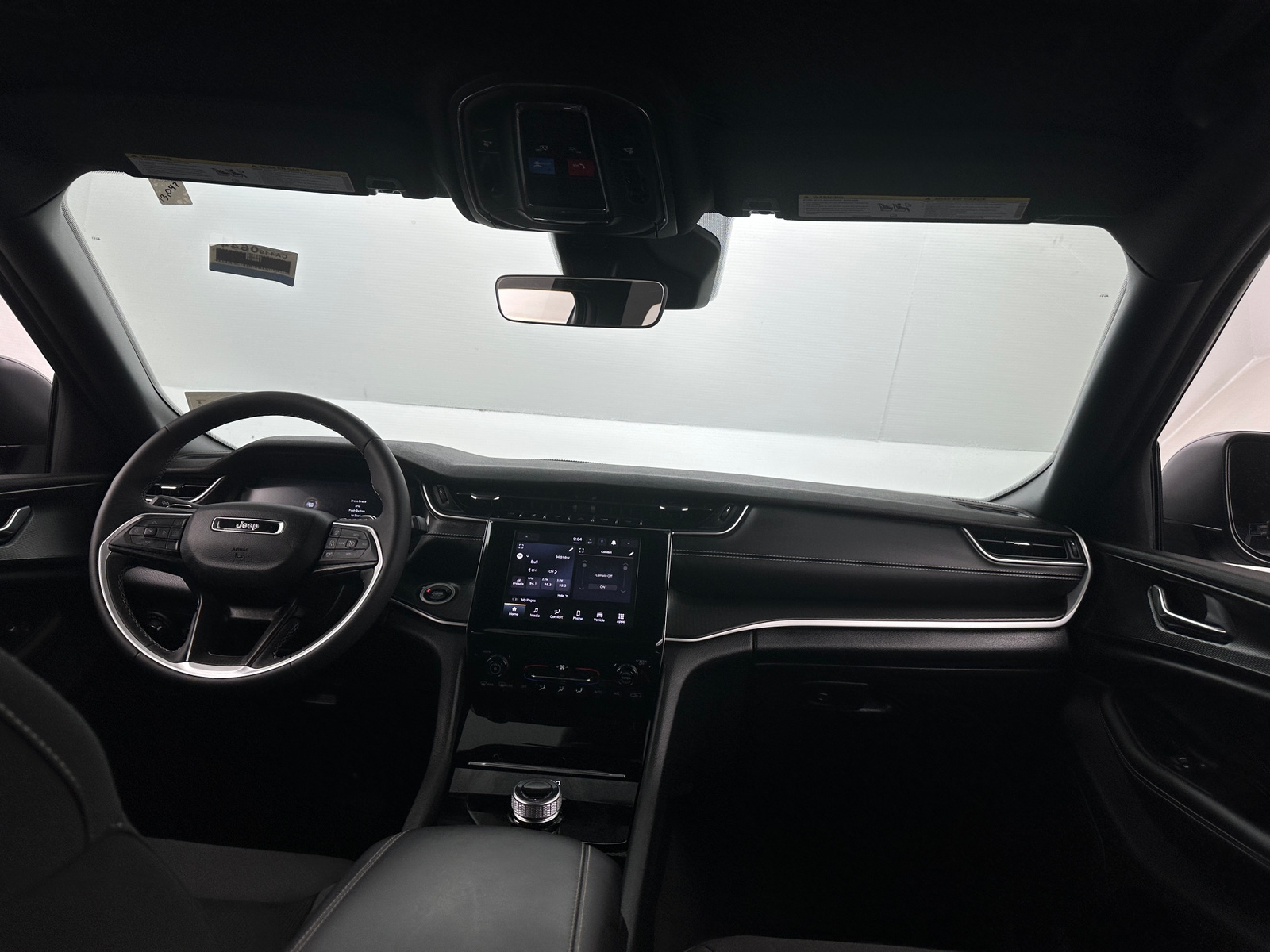 Thumbnail: 2025 Jeep Grand Cherokee - 3