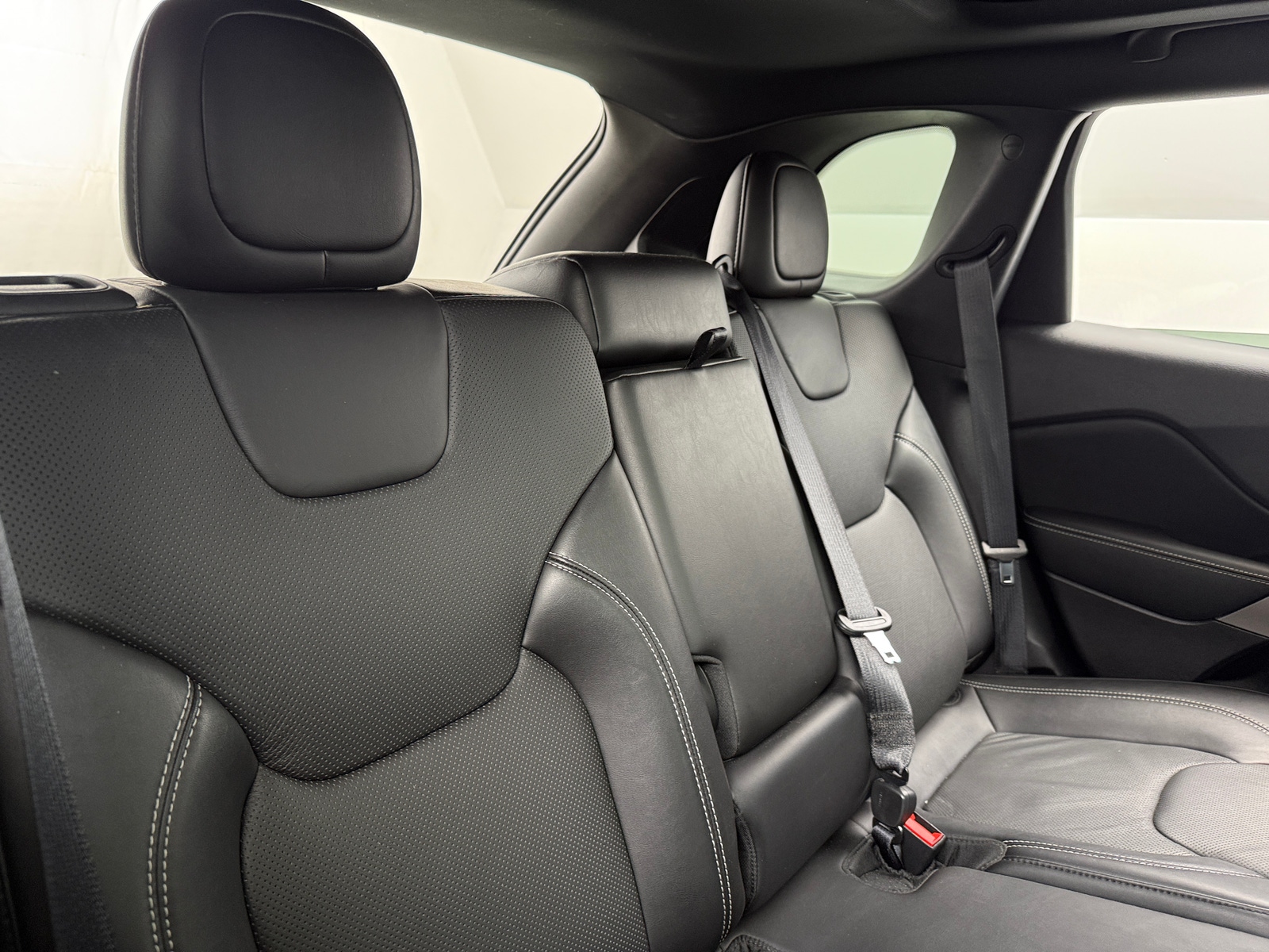 Thumbnail: 2021 Jeep Cherokee - 5