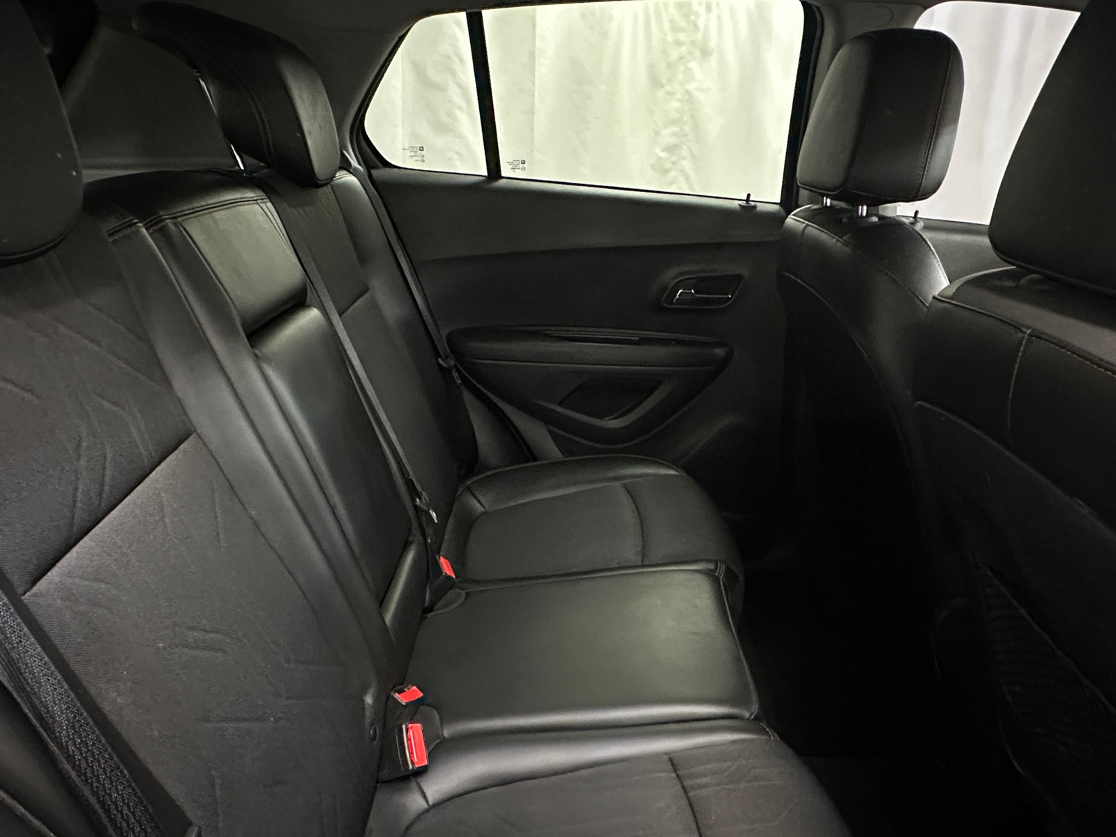 Thumbnail: 2017 Chevrolet Trax - 6