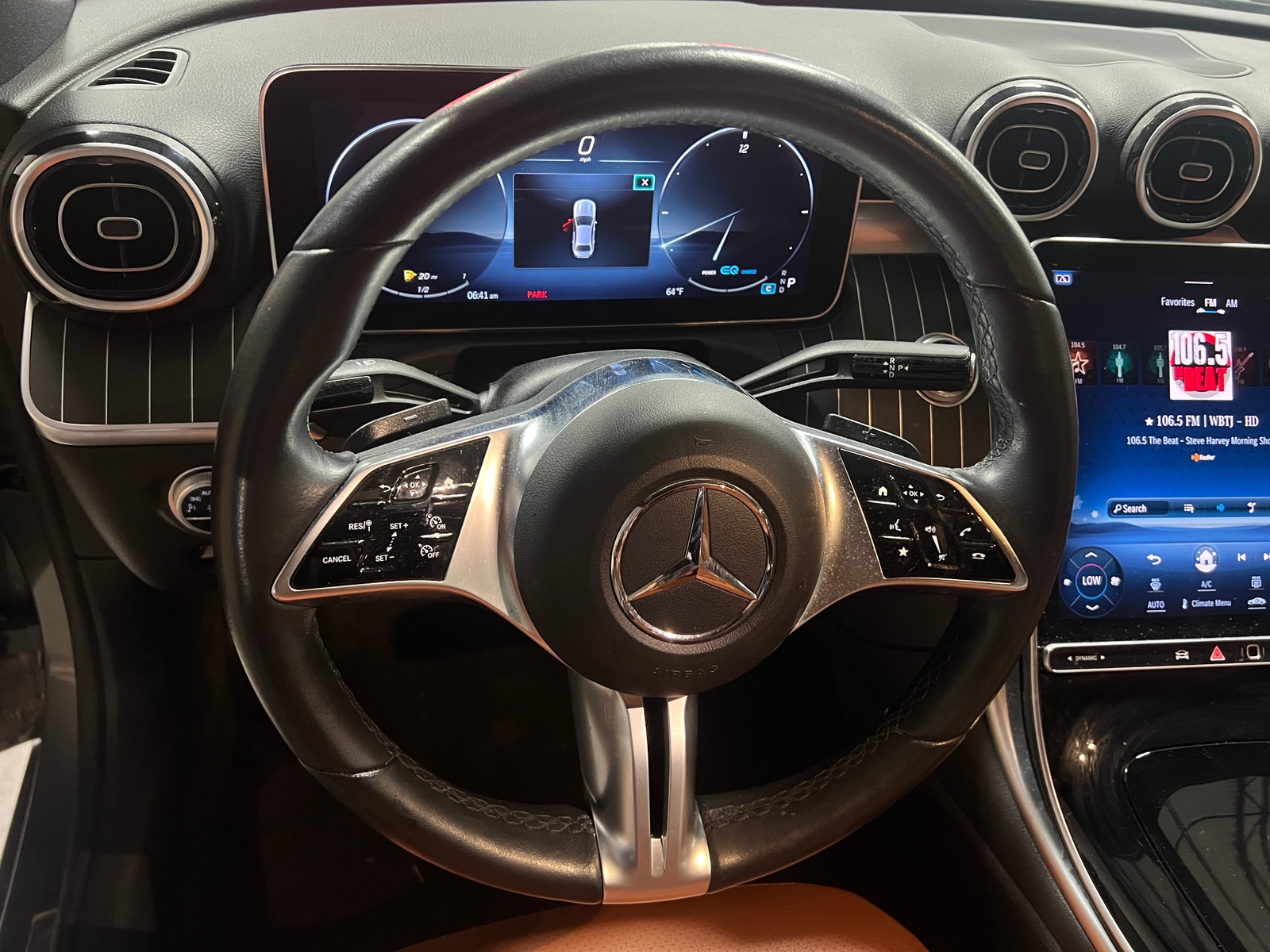 Thumbnail: 2022 Mercedes-Benz C-Class - 4