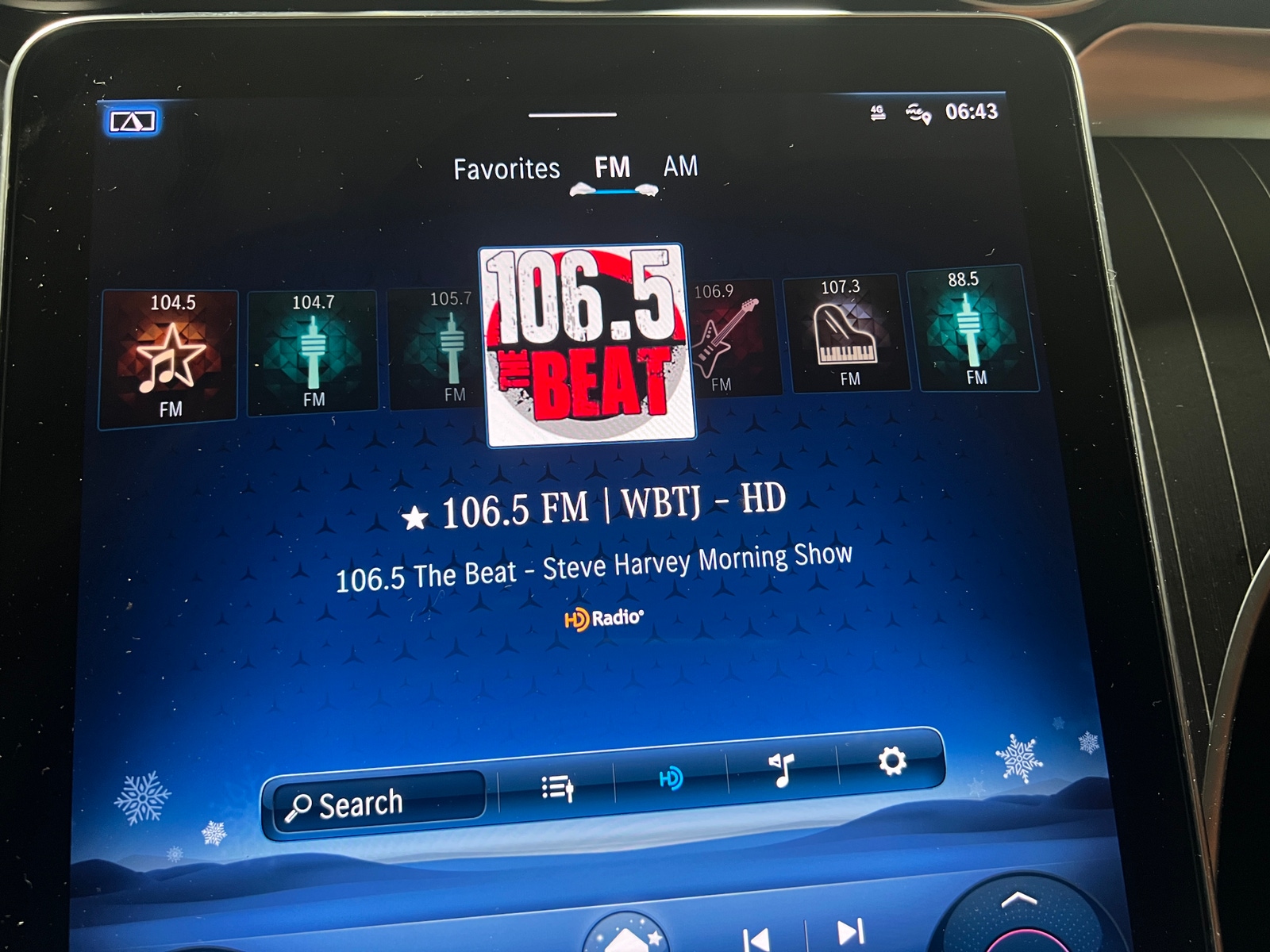 Thumbnail: 2022 Mercedes-Benz C-Class - 3