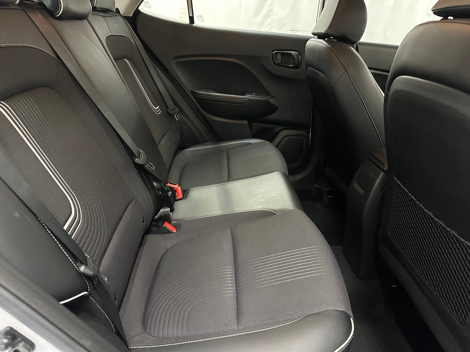 Thumbnail: 2023 Hyundai Venue - 6