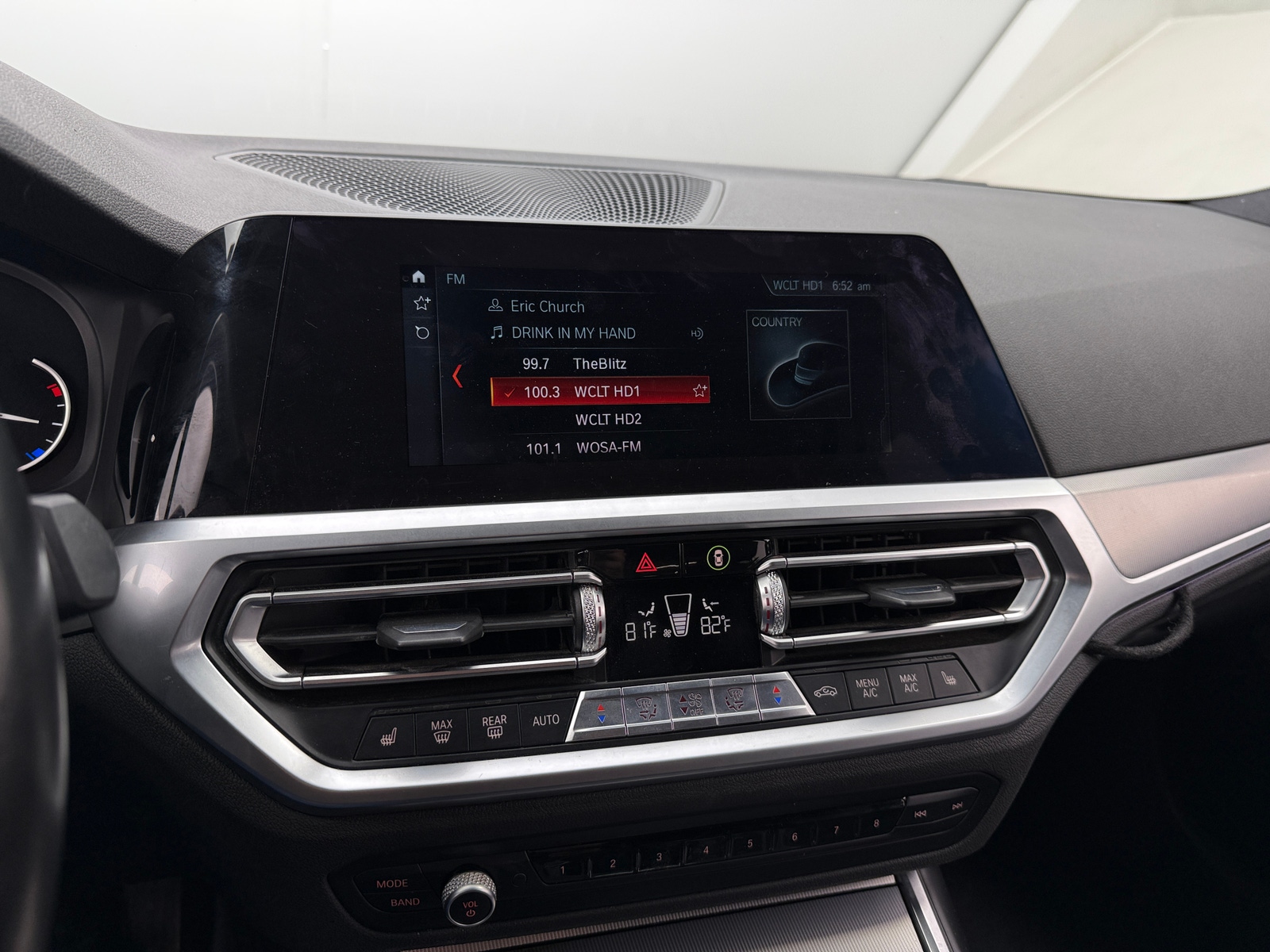 Thumbnail: 2020 BMW 3 Series - 3