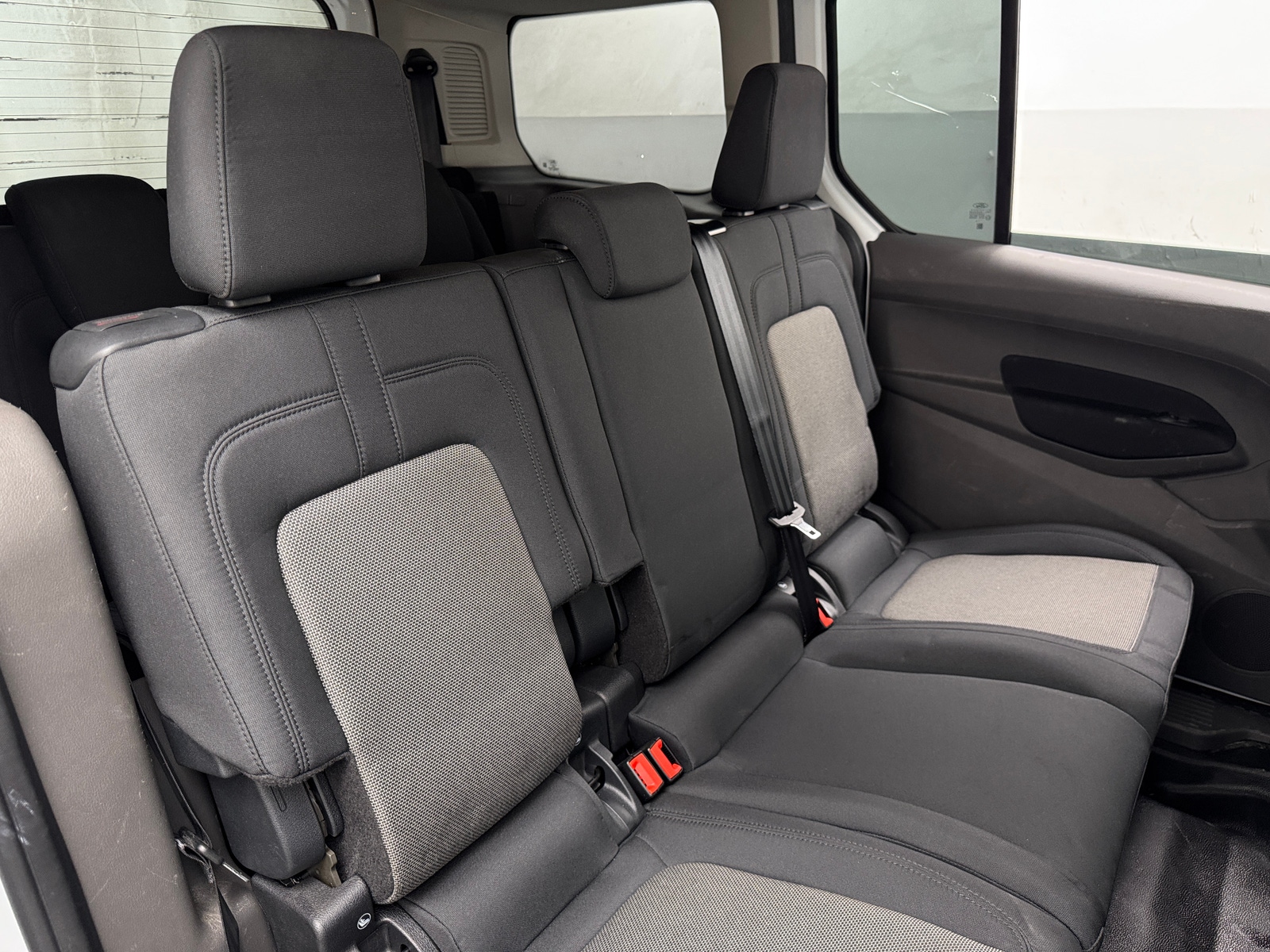 Thumbnail: 2020 Ford Transit Series - 5