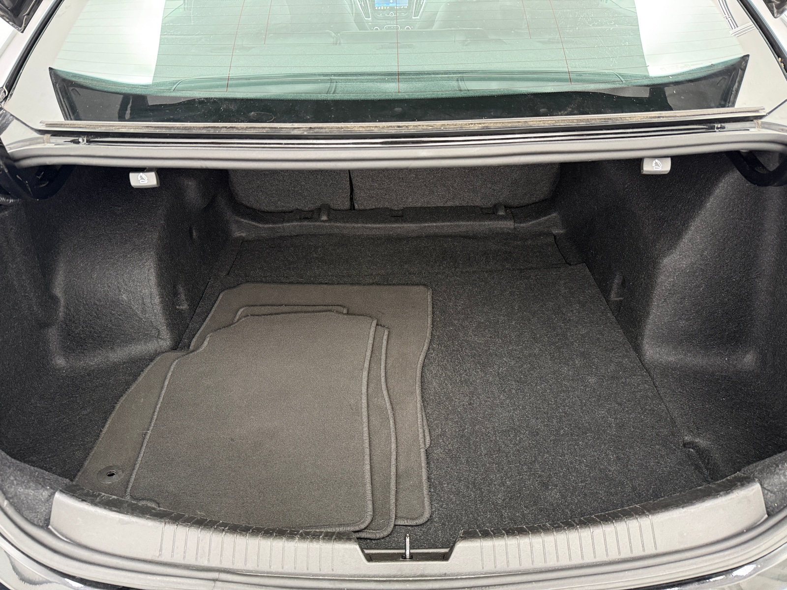 Thumbnail: 2024 Chevrolet Malibu - 6