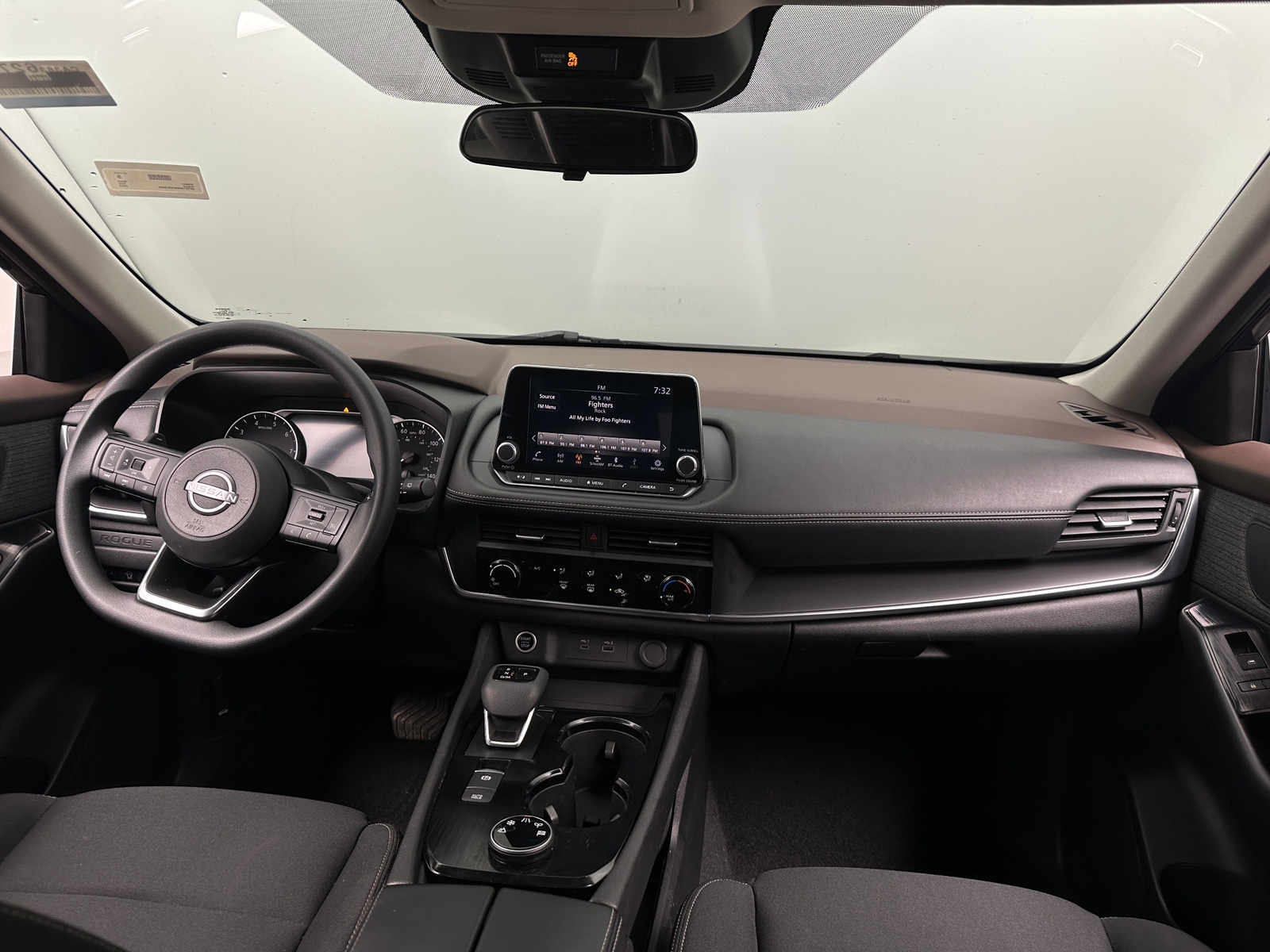 Thumbnail: 2023 Nissan Rogue - 3