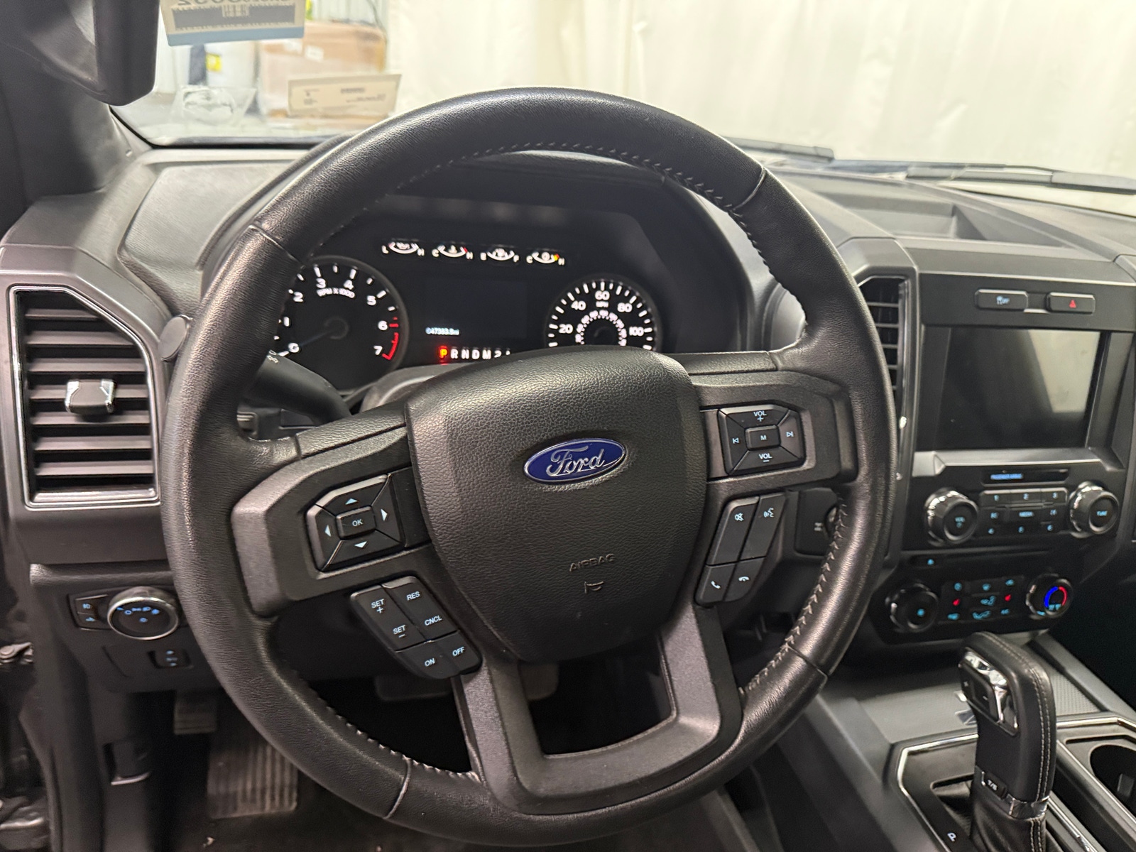 Thumbnail: 2017 Ford Econoline - 5