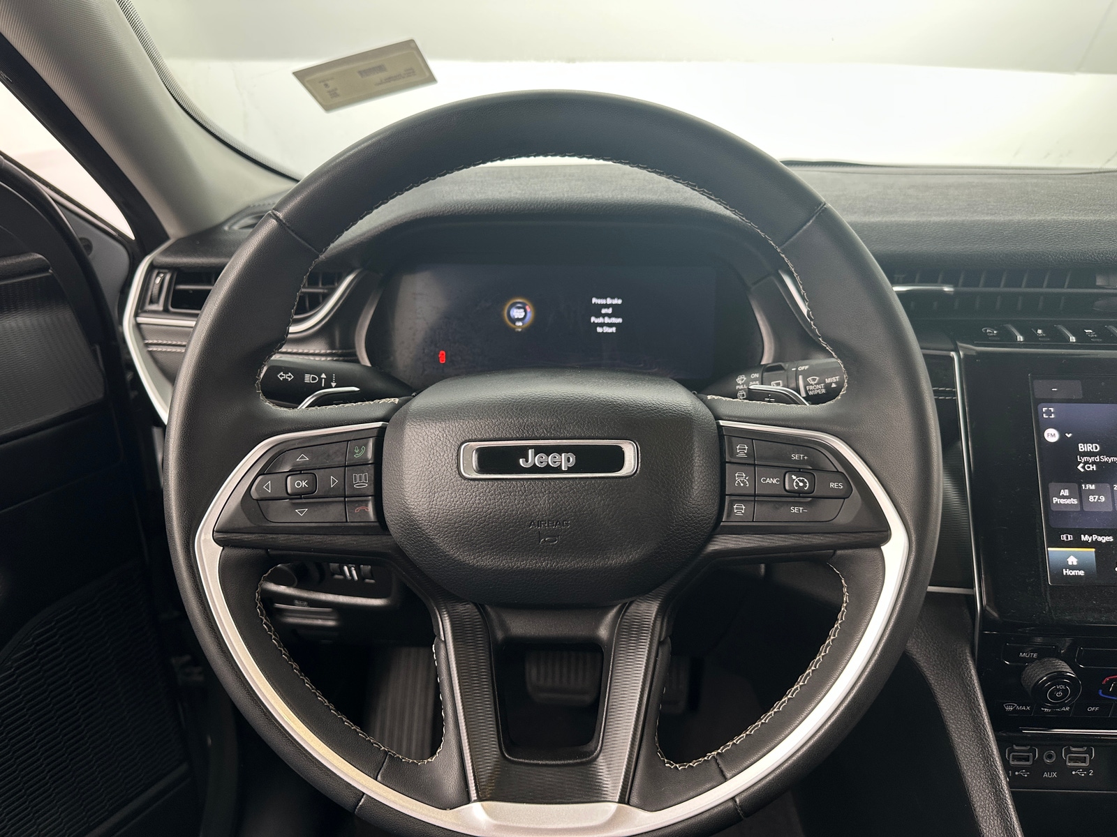 Thumbnail: 2023 Jeep Grand Cherokee L - 5