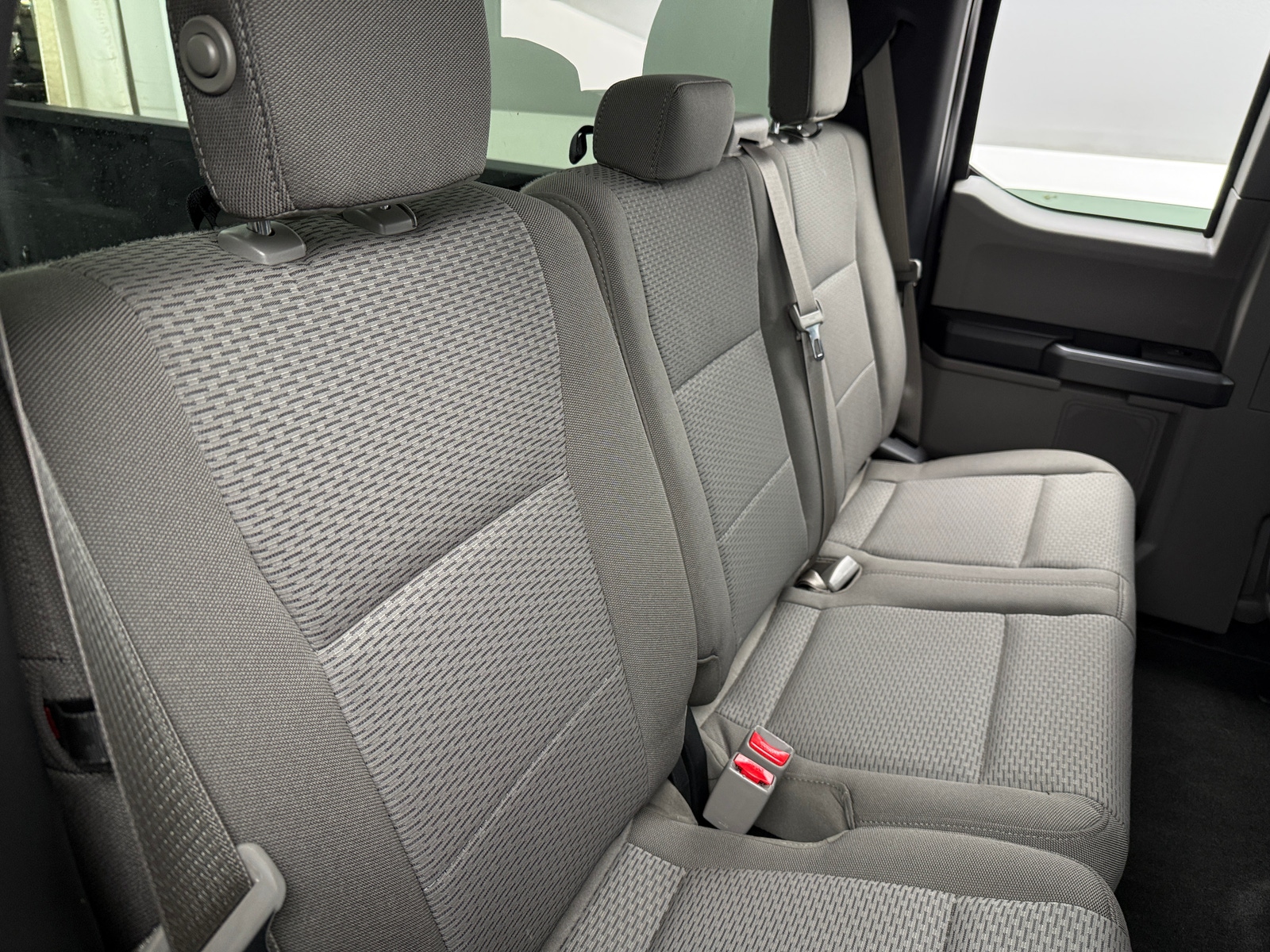 Thumbnail: 2017 Ford Econoline - 6